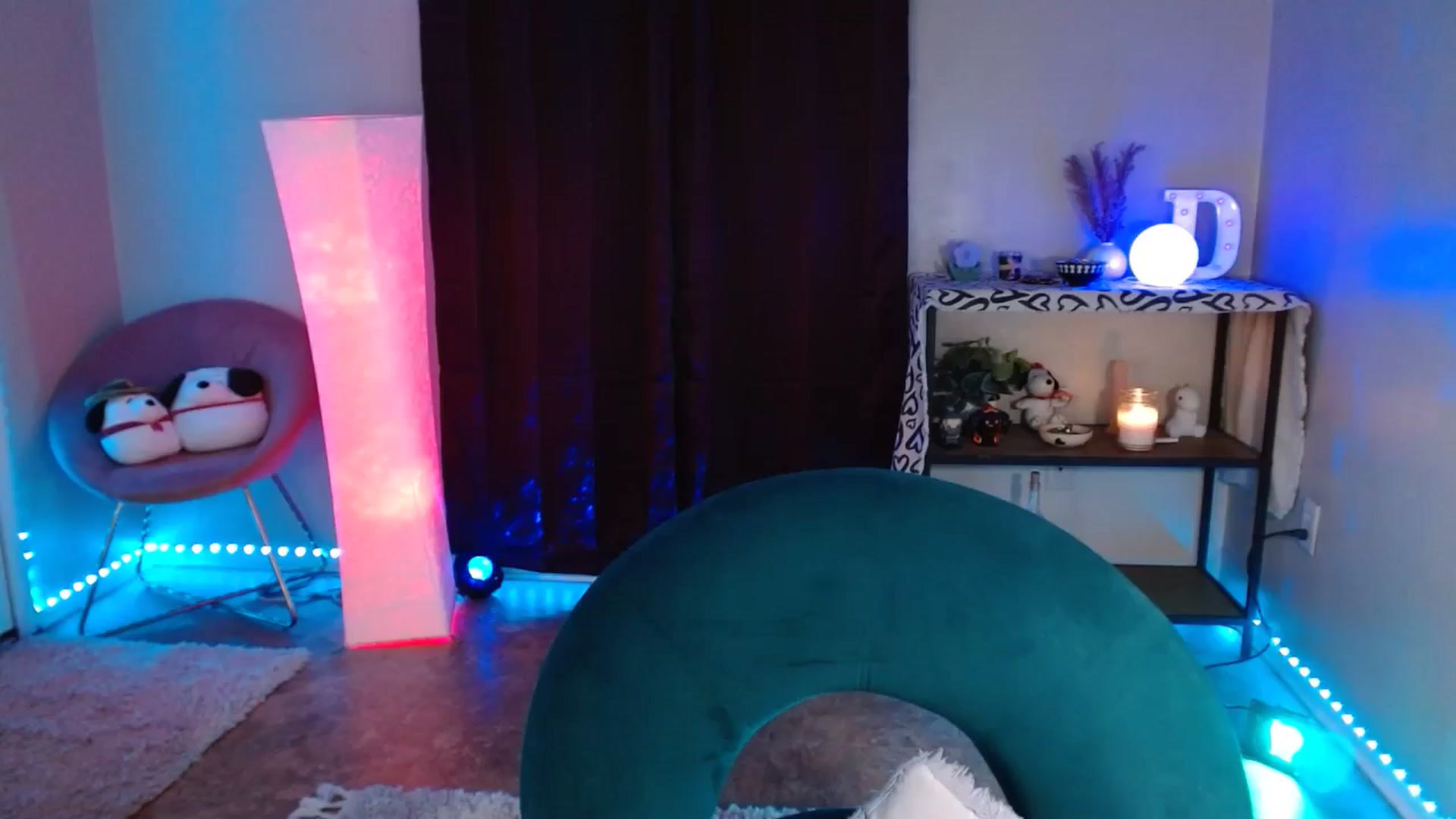 Gallery image thumbnail from DaniSlice's myfreecams stream on, 07/05/2024, 04:52 image 2 of 20