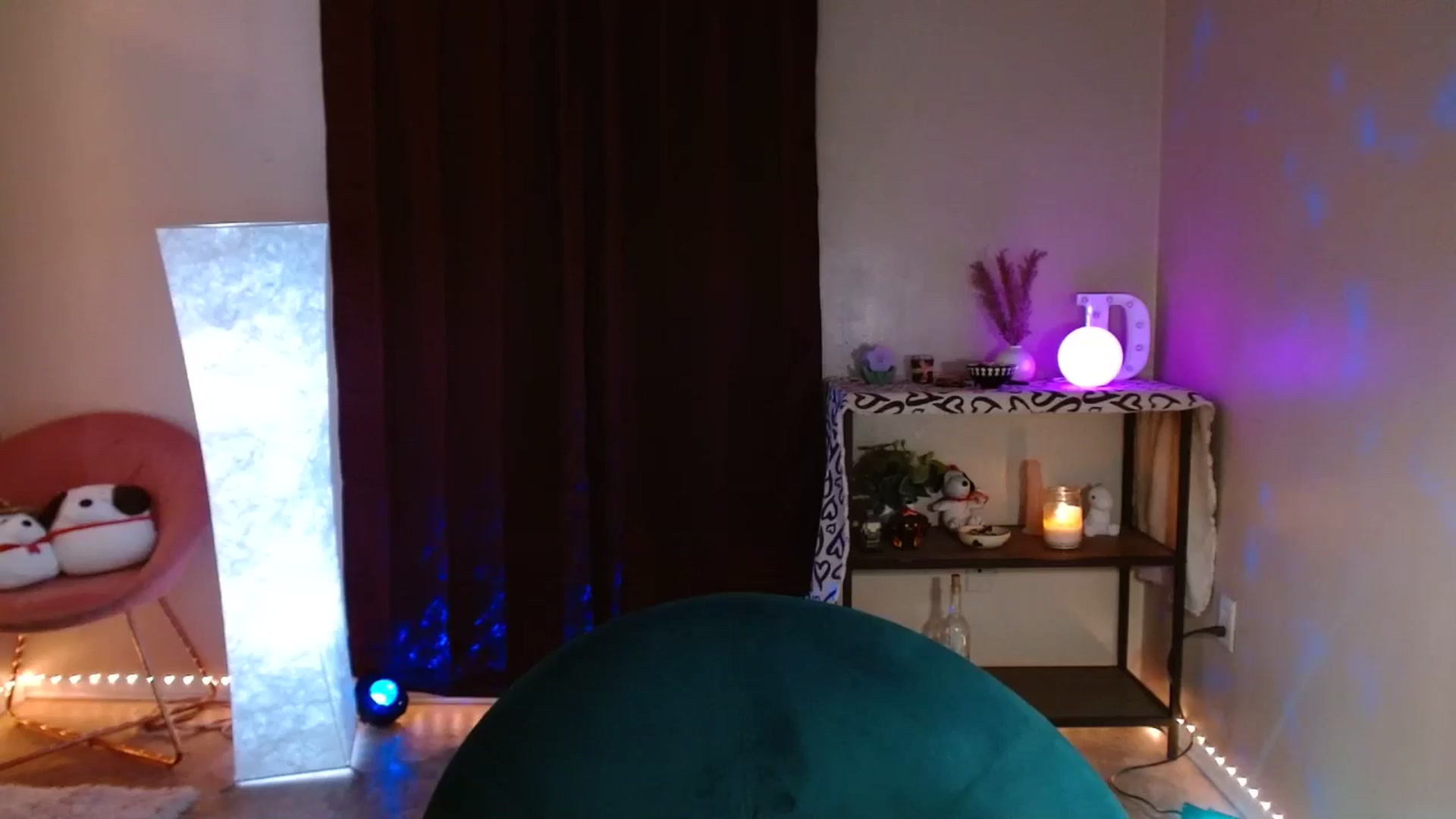 Gallery image thumbnail from DaniSlice's myfreecams stream on, 07/07/2024, 07:29 image 18 of 20