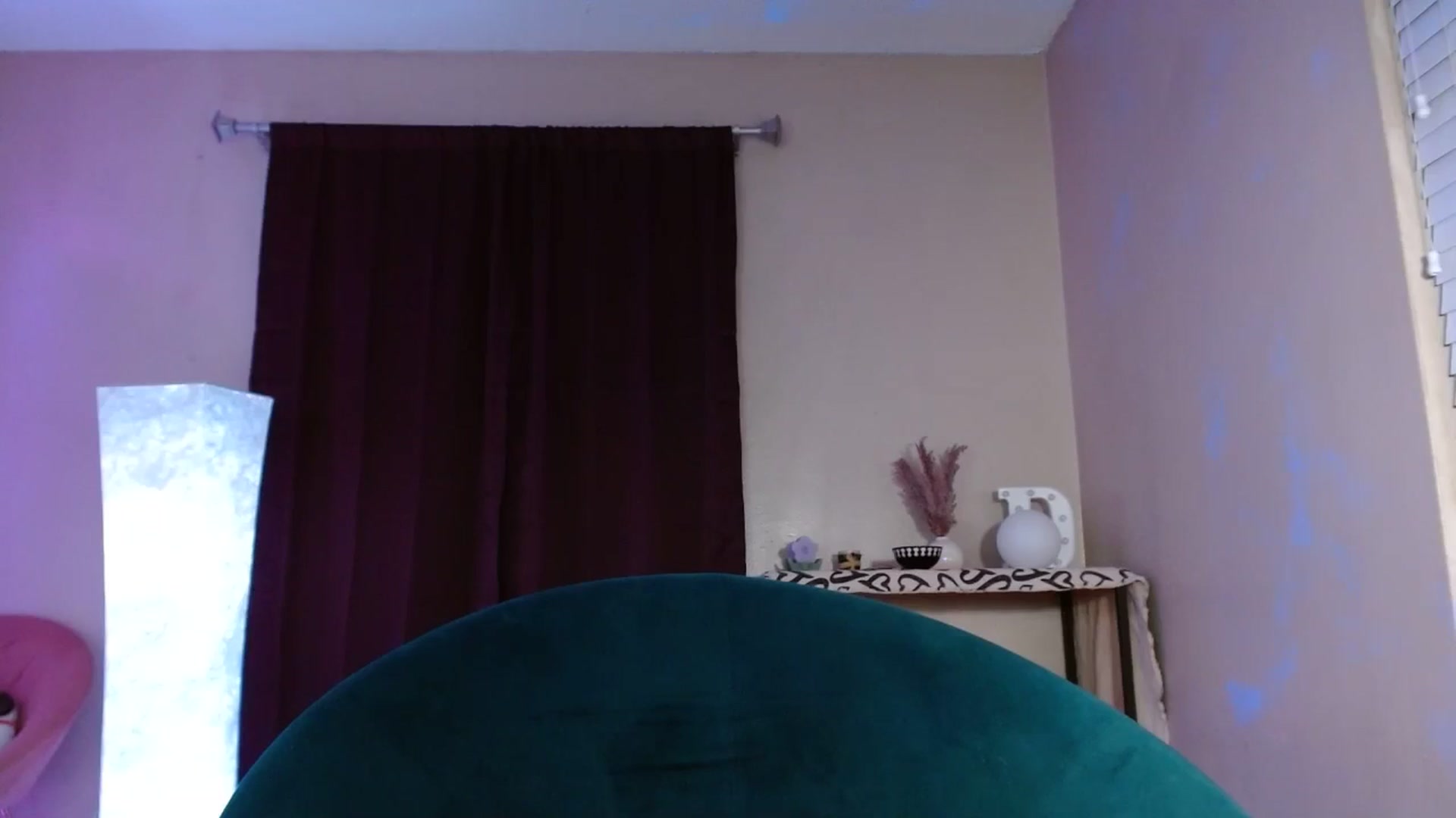 Gallery image thumbnail from DaniSlice's myfreecams stream on, 07/10/2024, 04:10 image 19 of 20