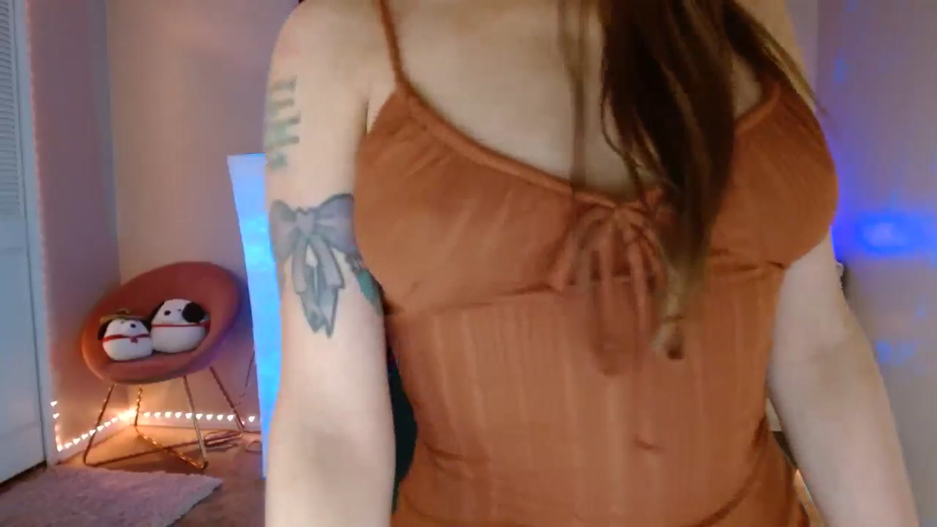 Gallery image thumbnail from DaniSlice's myfreecams stream on, 07/19/2024, 09:28 image 15 of 20