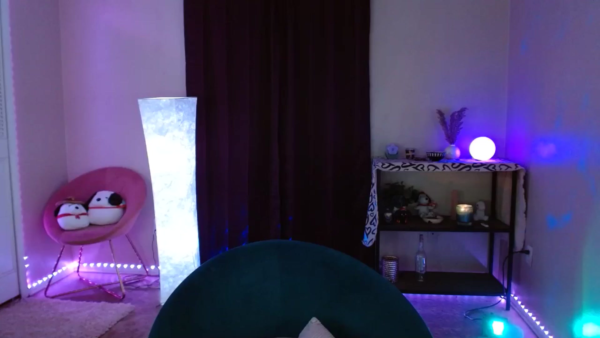 Gallery image thumbnail from DaniSlice's myfreecams stream on, 07/26/2024, 06:51 image 1 of 20