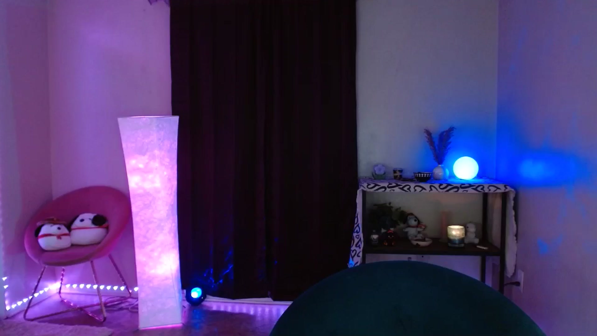 Gallery image thumbnail from DaniSlice's myfreecams stream on, 07/29/2024, 07:02 image 4 of 20