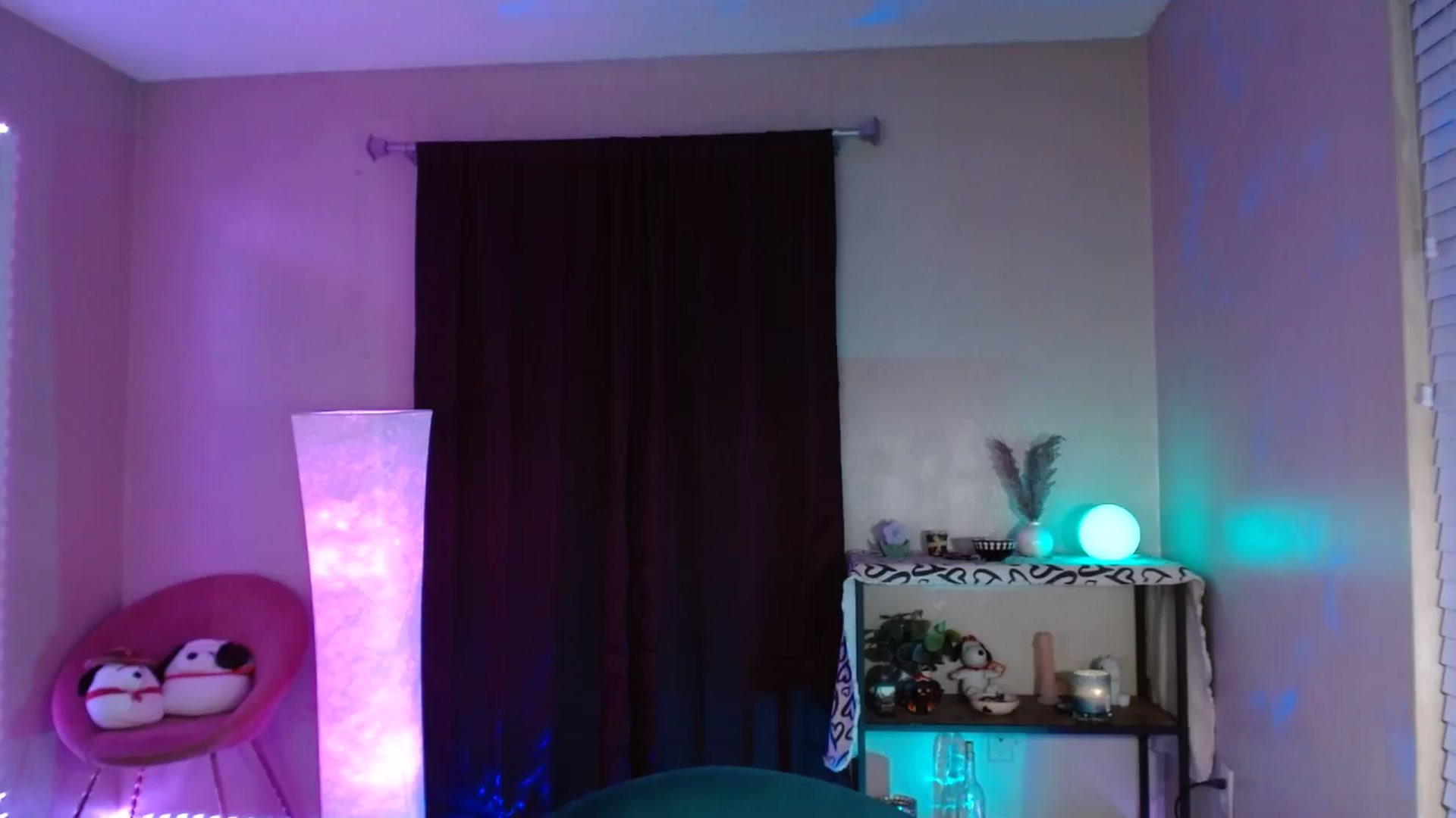 Gallery image thumbnail from DaniSlice's myfreecams stream on, 07/30/2024, 07:18 image 9 of 20