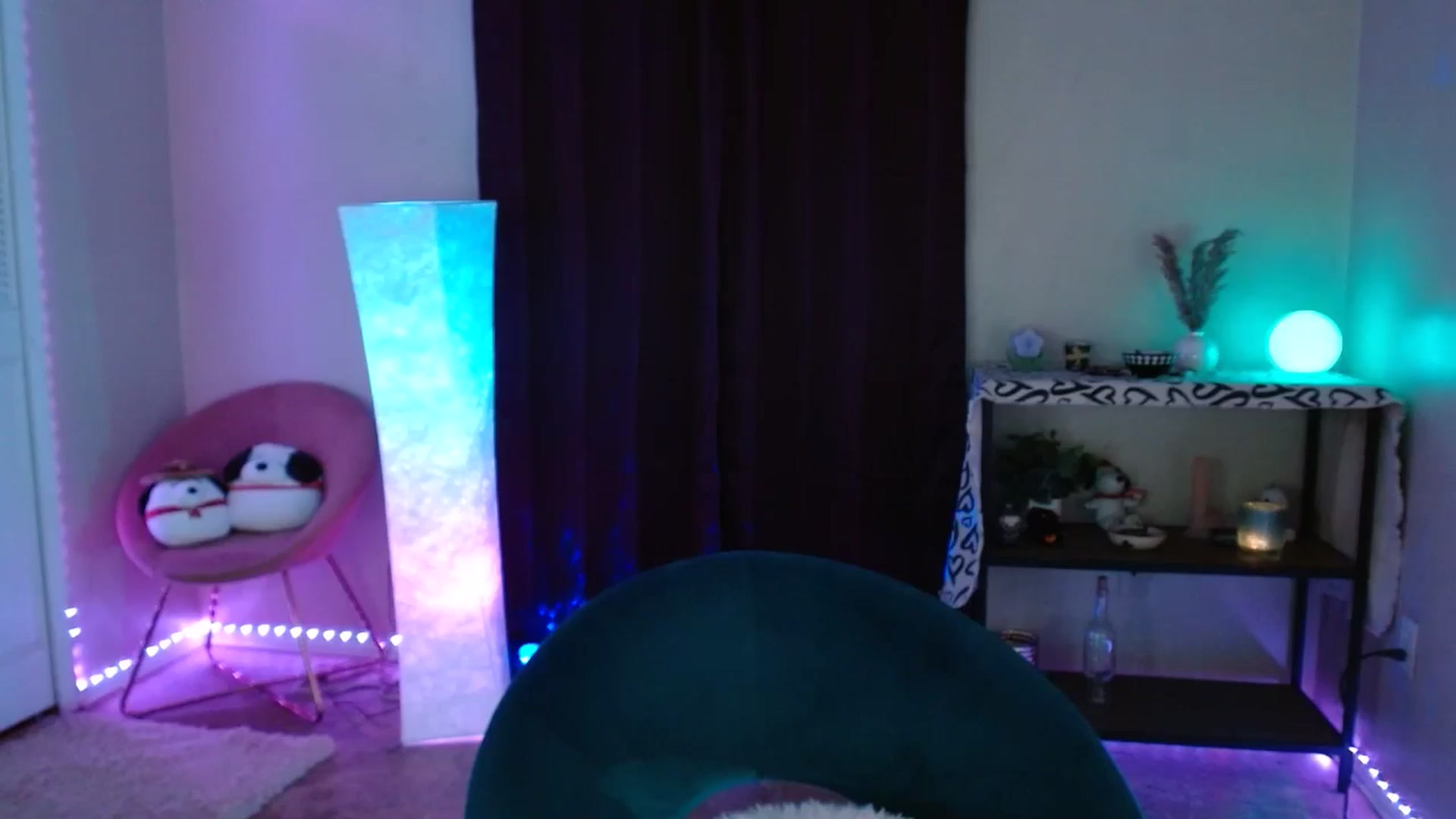 Gallery image thumbnail from DaniSlice's myfreecams stream on, 08/12/2024, 09:17 image 13 of 20