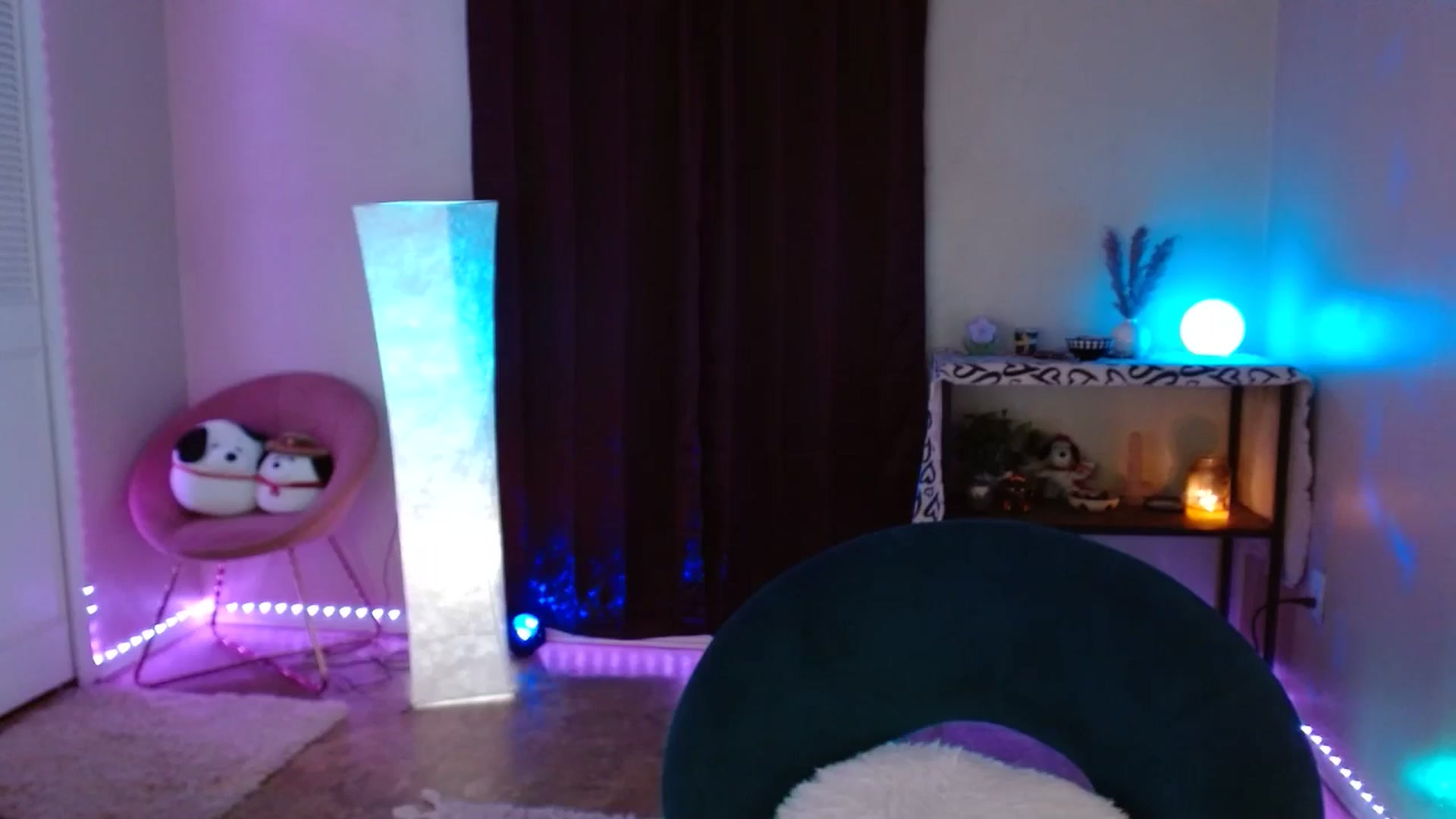 Gallery image thumbnail from DaniSlice's myfreecams stream on, 08/22/2024, 07:19 image 20 of 20