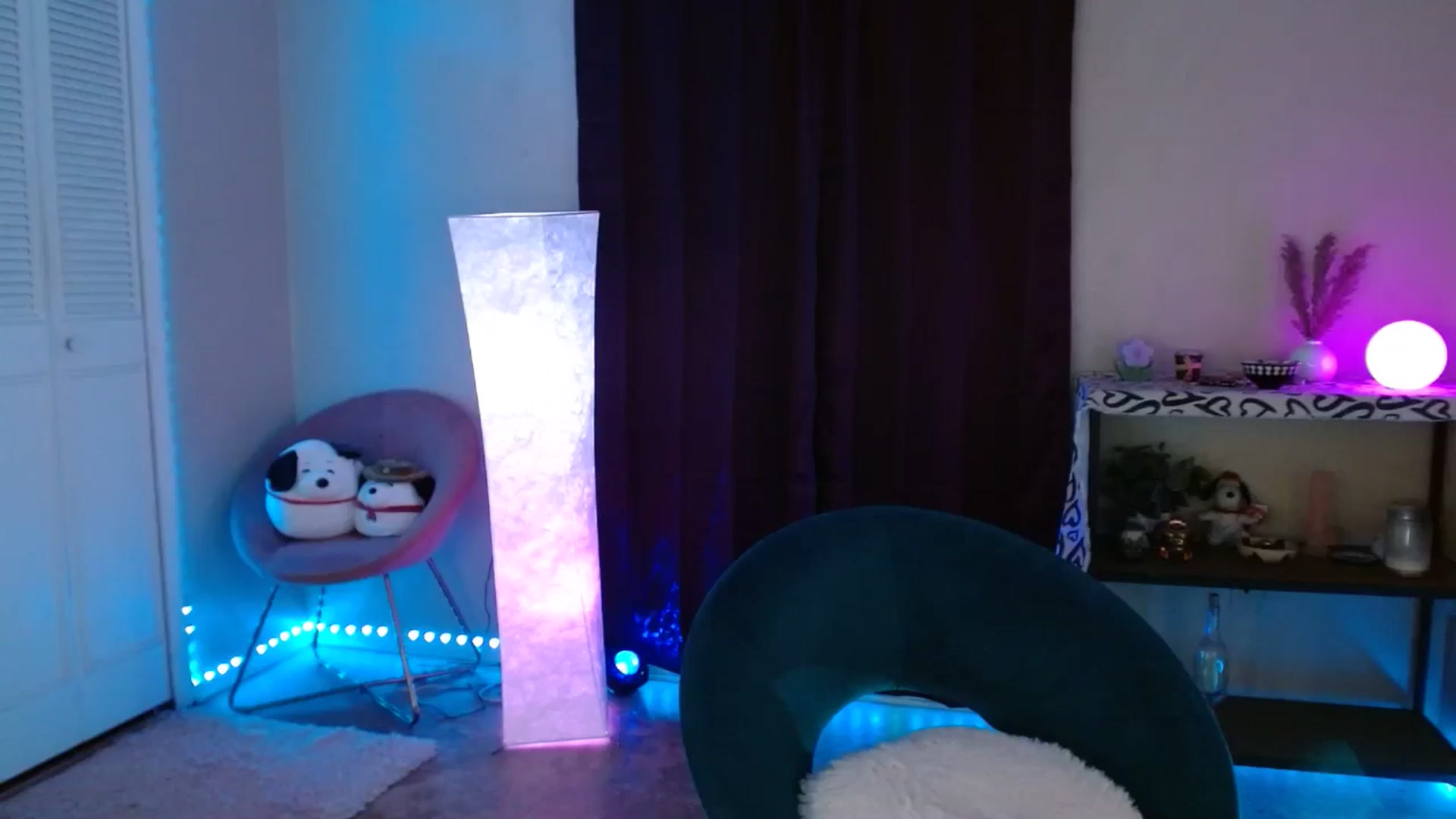 Gallery image thumbnail from DaniSlice's myfreecams stream on, 09/03/2024, 06:17 image 2 of 20