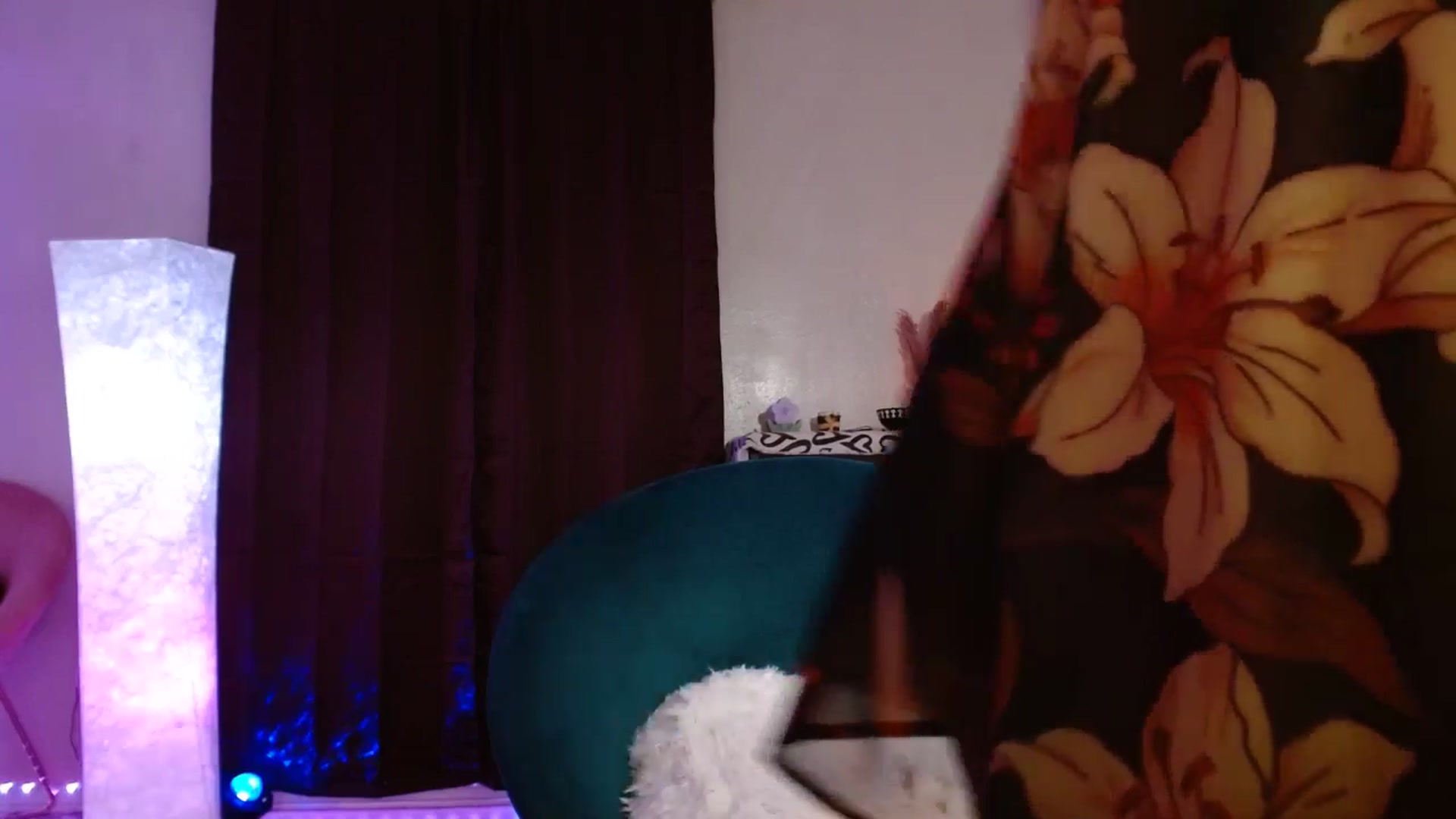 Gallery image thumbnail from DaniSlice's myfreecams stream on, 09/16/2024, 07:52 image 9 of 20