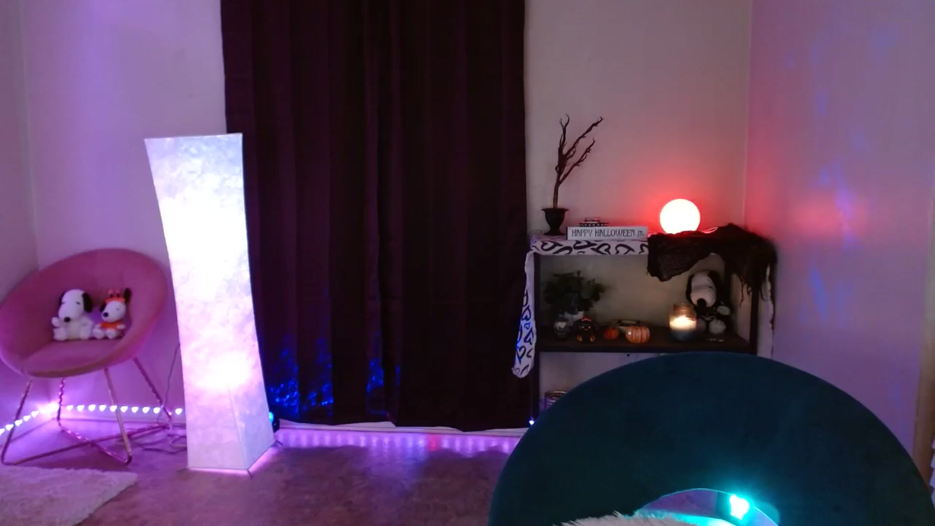 Gallery image thumbnail from DaniSlice's myfreecams stream on, 10/01/2024, 05:25 image 19 of 20