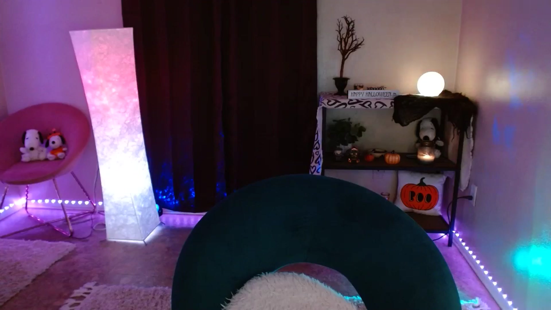 Gallery image thumbnail from DaniSlice's myfreecams stream on, 10/16/2024, 08:42 image 16 of 20