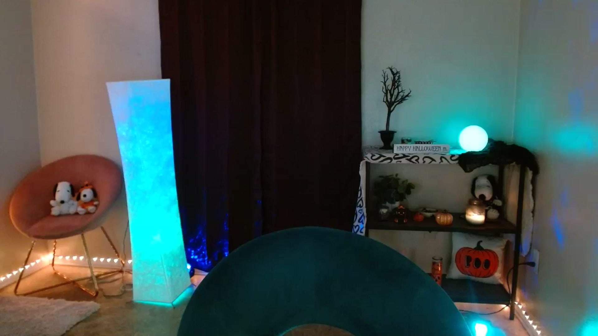 Gallery image thumbnail from DaniSlice's myfreecams stream on, 10/17/2024, 06:56 image 10 of 20