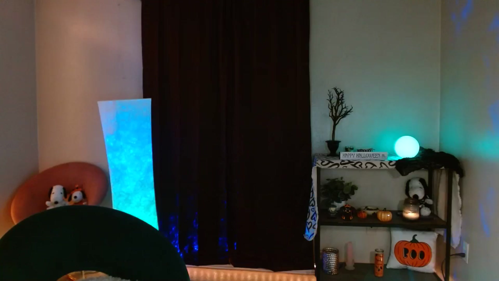 Gallery image thumbnail from DaniSlice's myfreecams stream on, 10/17/2024, 12:10 image 16 of 20