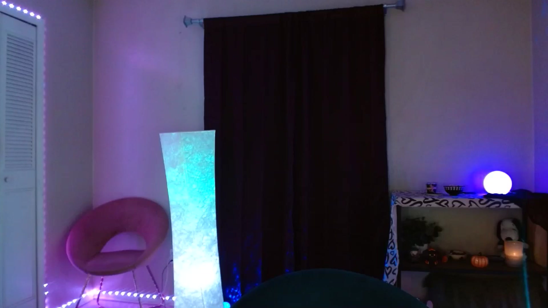 Gallery image thumbnail from DaniSlice's myfreecams stream on, 11/03/2024, 08:34 image 17 of 20