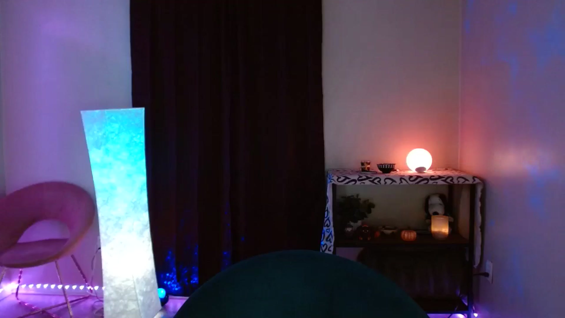 Gallery image thumbnail from DaniSlice's myfreecams stream on, 11/08/2024, 09:45 image 3 of 20