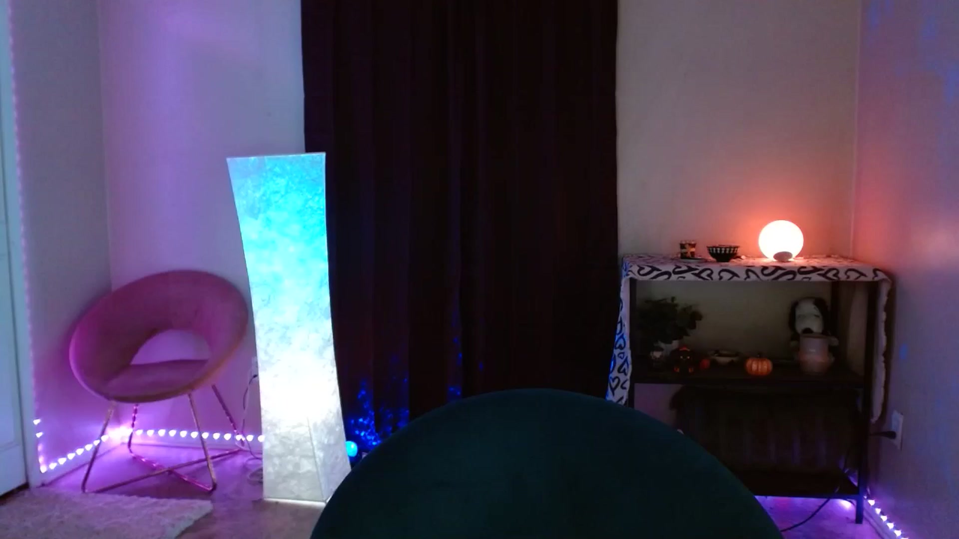 Gallery image thumbnail from DaniSlice's myfreecams stream on, 11/08/2024, 09:45 image 19 of 20