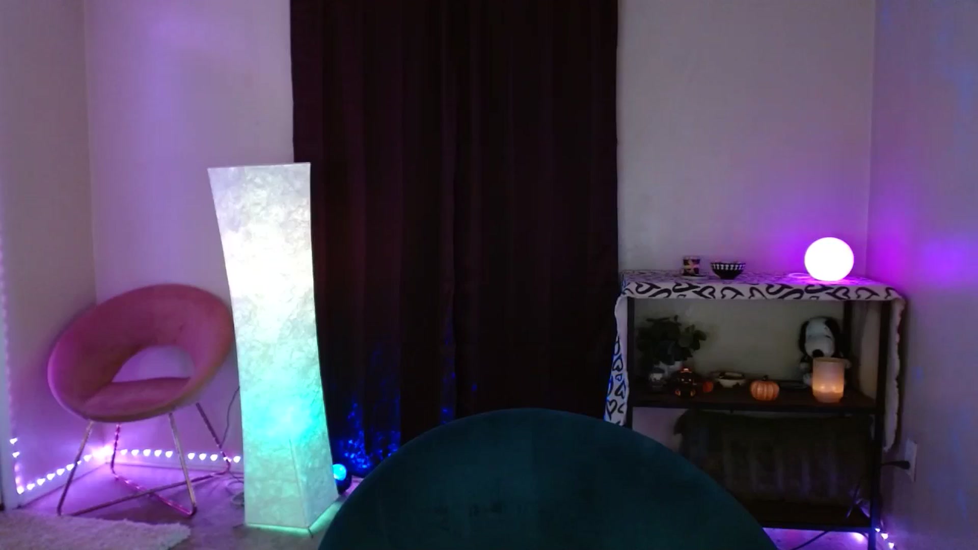 Gallery image thumbnail from DaniSlice's myfreecams stream on, 11/12/2024, 09:11 image 19 of 20
