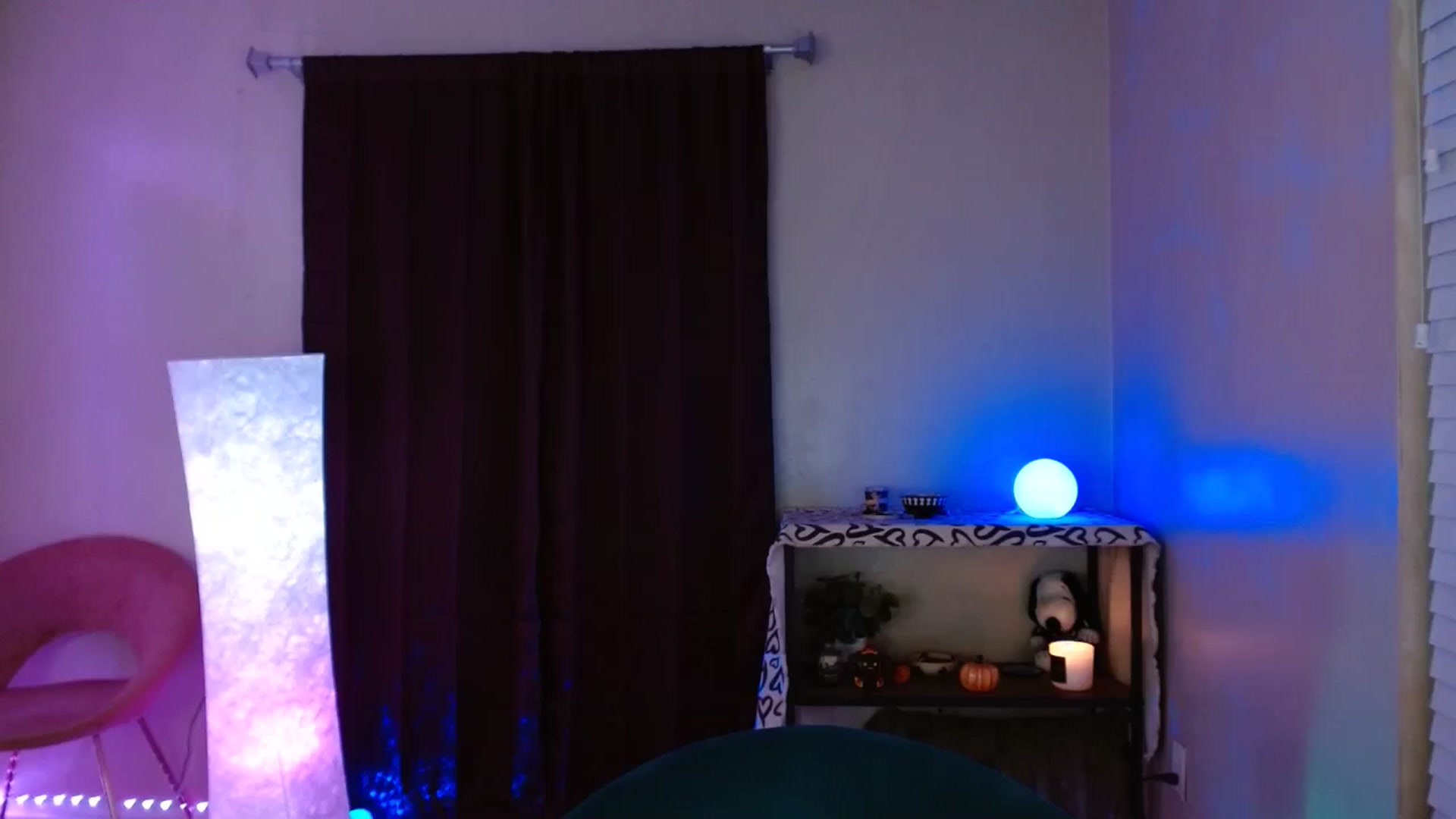 Gallery image thumbnail from DaniSlice's myfreecams stream on, 11/13/2024, 11:37 image 12 of 20
