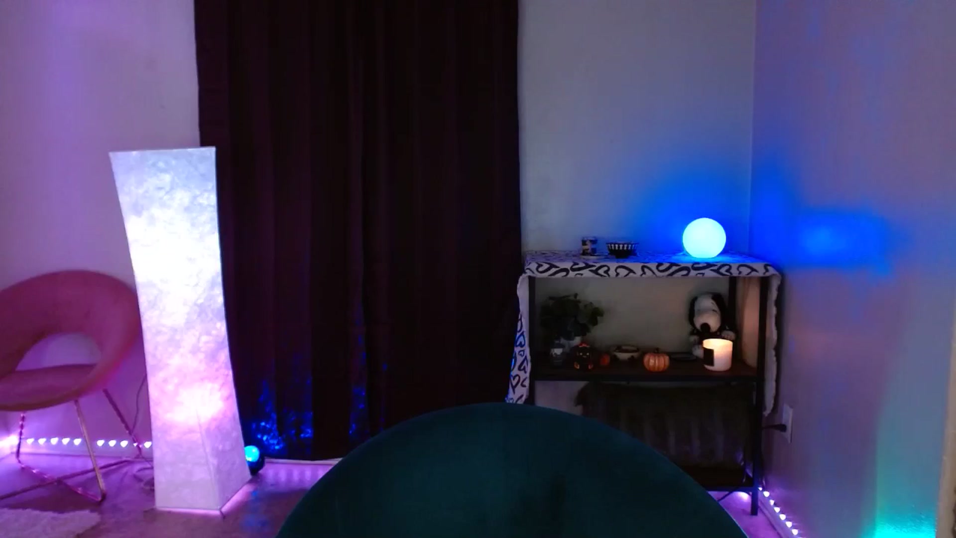 Gallery image thumbnail from DaniSlice's myfreecams stream on, 11/13/2024, 11:37 image 16 of 20