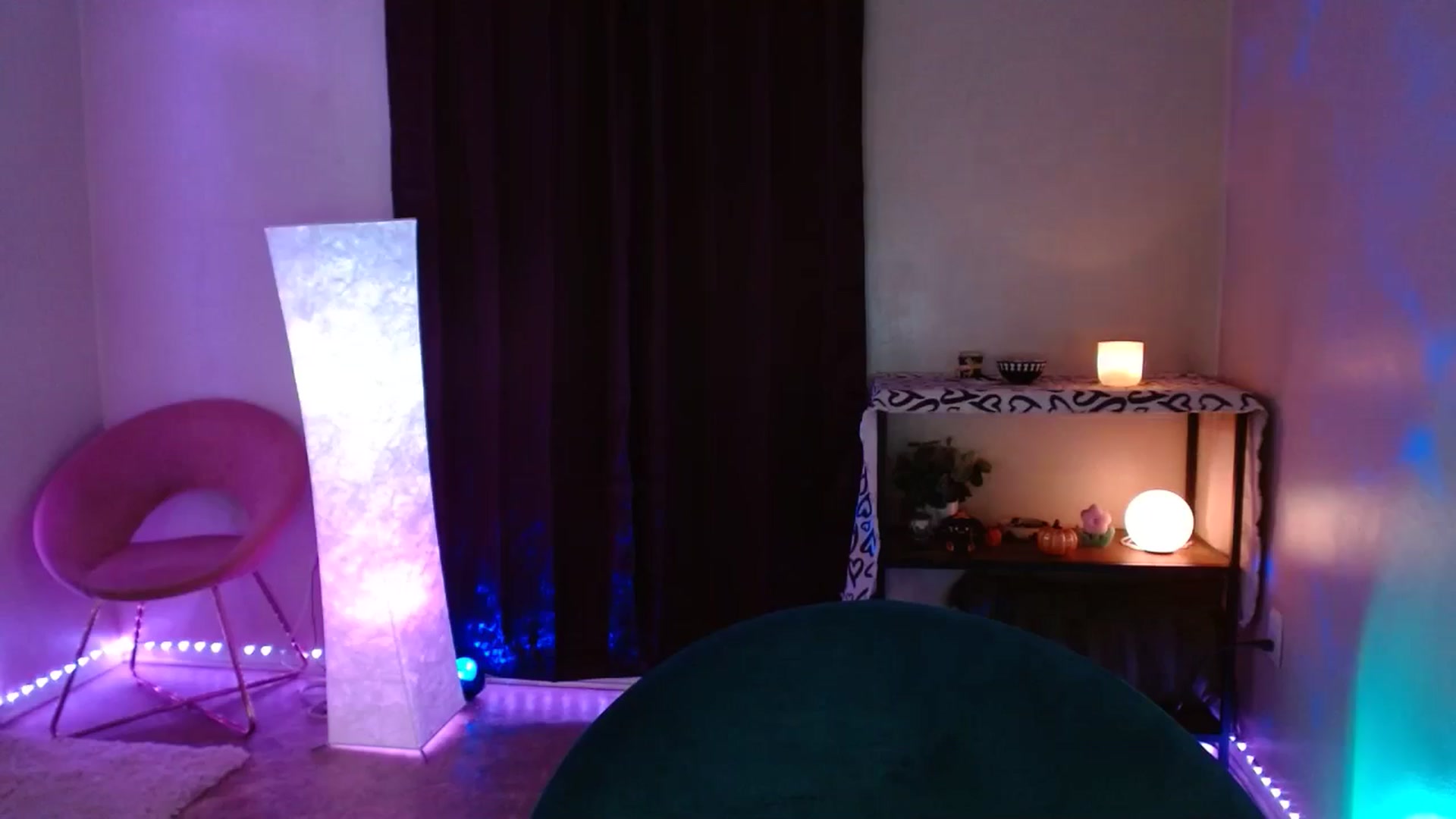 Gallery image thumbnail from DaniSlice's myfreecams stream on, 11/17/2024, 06:38 image 5 of 20