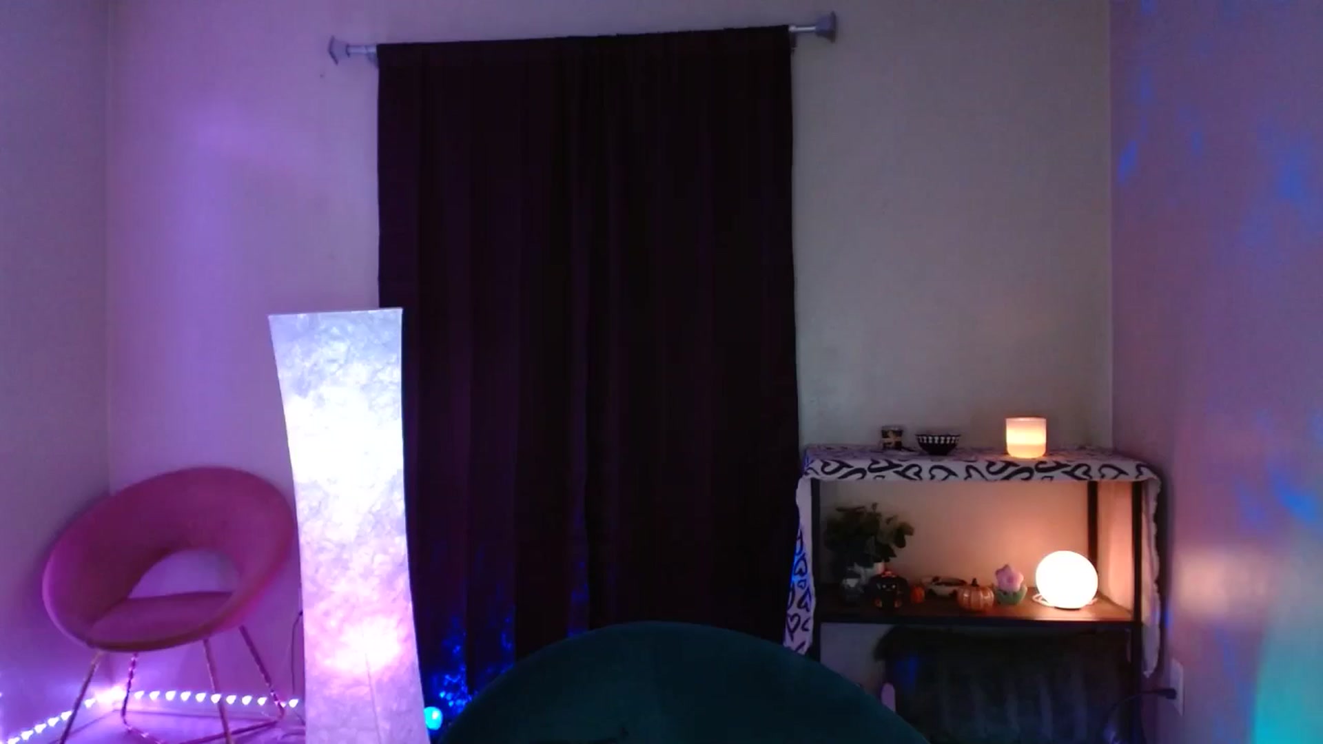 Gallery image thumbnail from DaniSlice's myfreecams stream on, 11/17/2024, 08:51 image 16 of 20