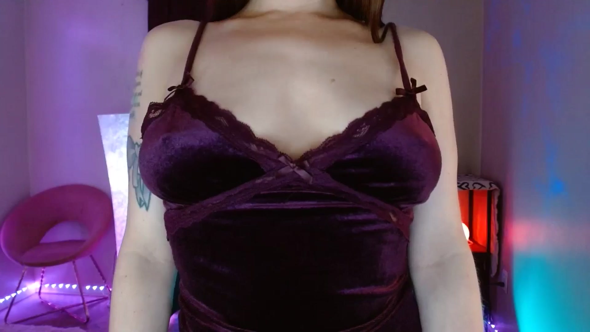 Gallery image thumbnail from DaniSlice's myfreecams stream on, 11/20/2024, 07:33 image 10 of 20