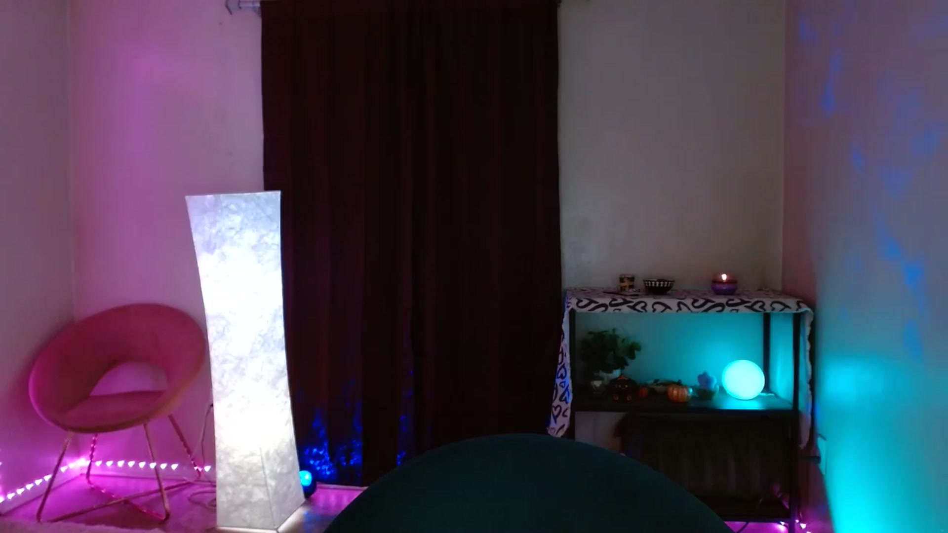 Gallery image thumbnail from DaniSlice's myfreecams stream on, 11/22/2024, 08:28 image 15 of 20