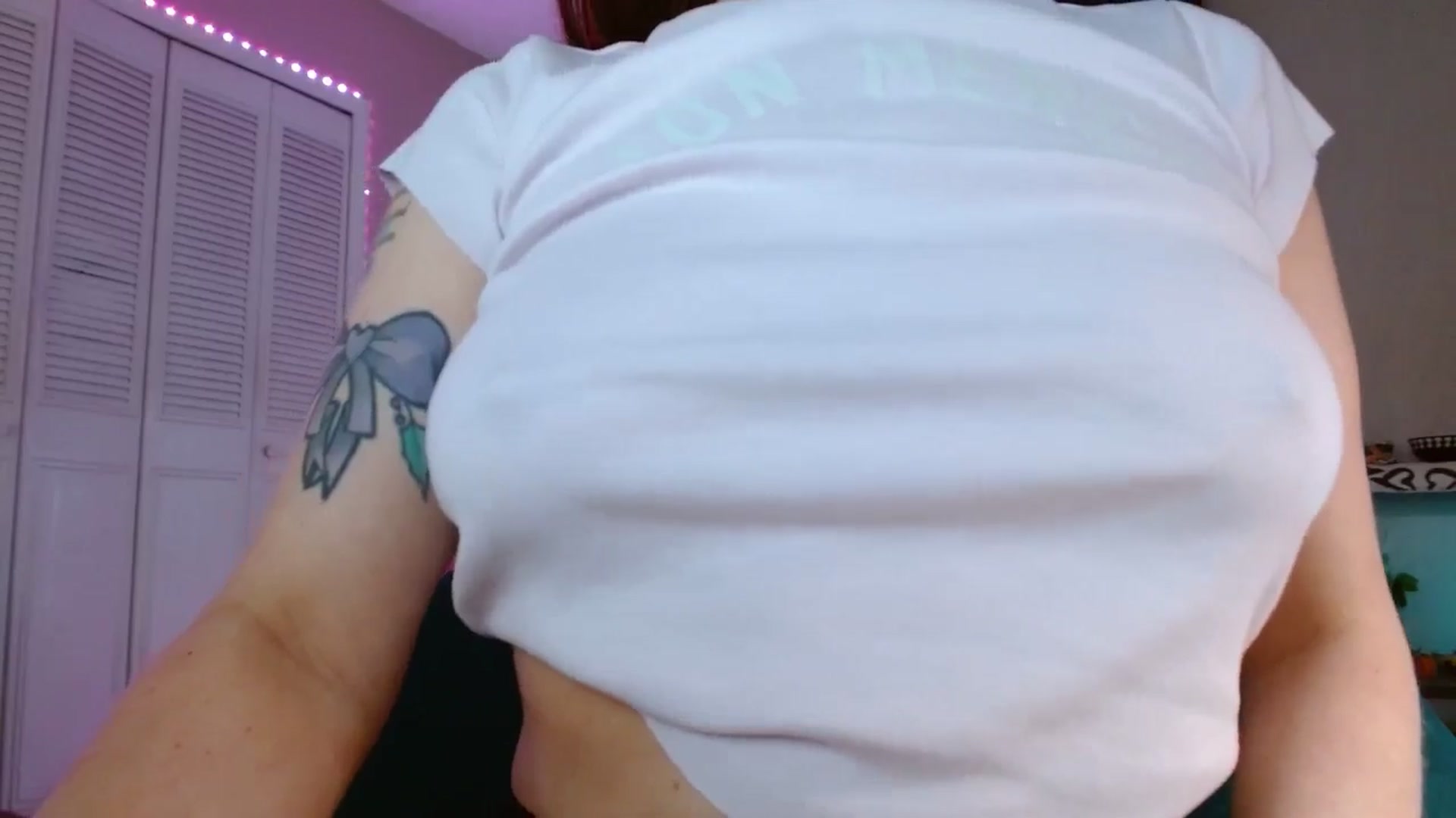 Gallery image thumbnail from DaniSlice's myfreecams stream on, 11/22/2024, 08:28 image 9 of 20