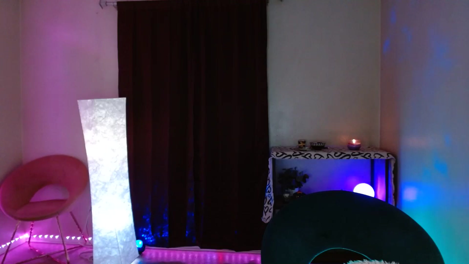 Gallery image thumbnail from DaniSlice's myfreecams stream on, 11/24/2024, 05:34 image 9 of 20