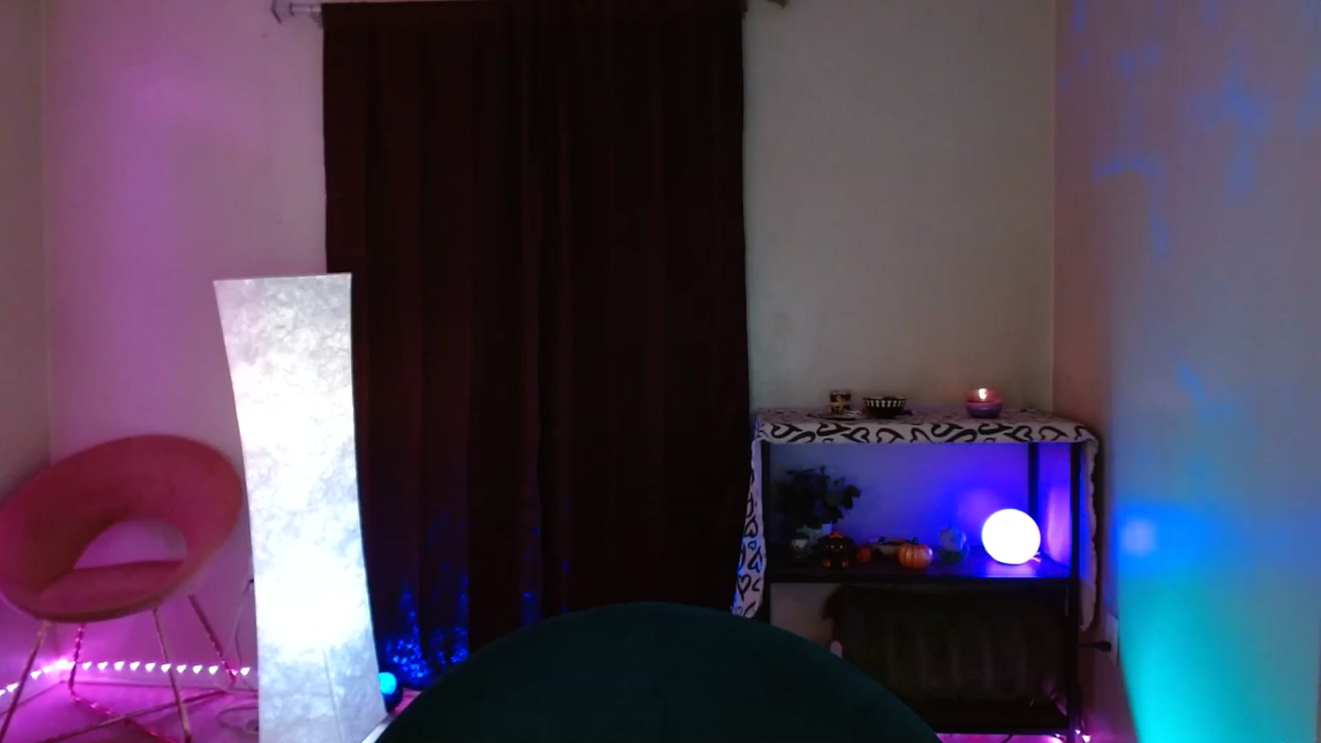 Gallery image thumbnail from DaniSlice's myfreecams stream on, 11/24/2024, 05:34 image 17 of 20