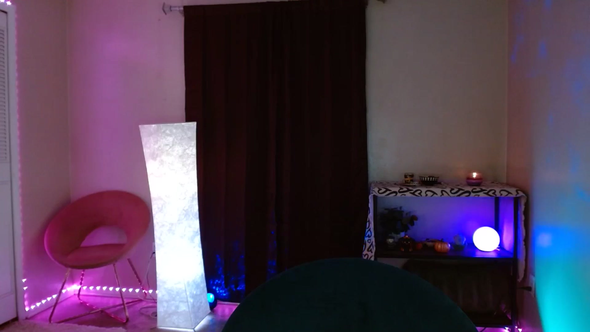 Gallery image thumbnail from DaniSlice's myfreecams stream on, 11/24/2024, 08:42 image 6 of 20