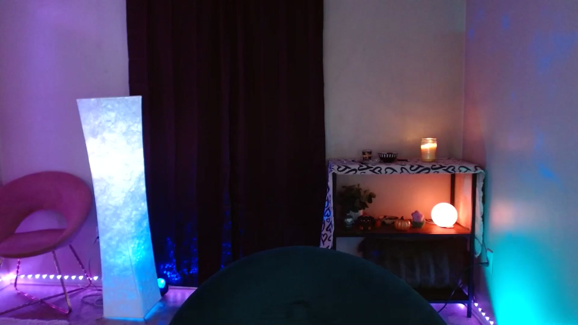 Gallery image thumbnail from DaniSlice's myfreecams stream on, 11/26/2024, 07:54 image 1 of 20
