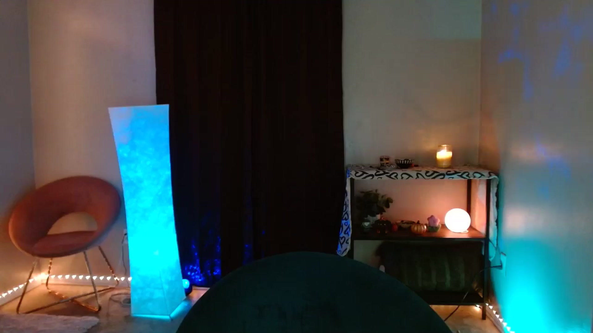 Gallery image thumbnail from DaniSlice's myfreecams stream on, 11/27/2024, 07:53 image 18 of 20