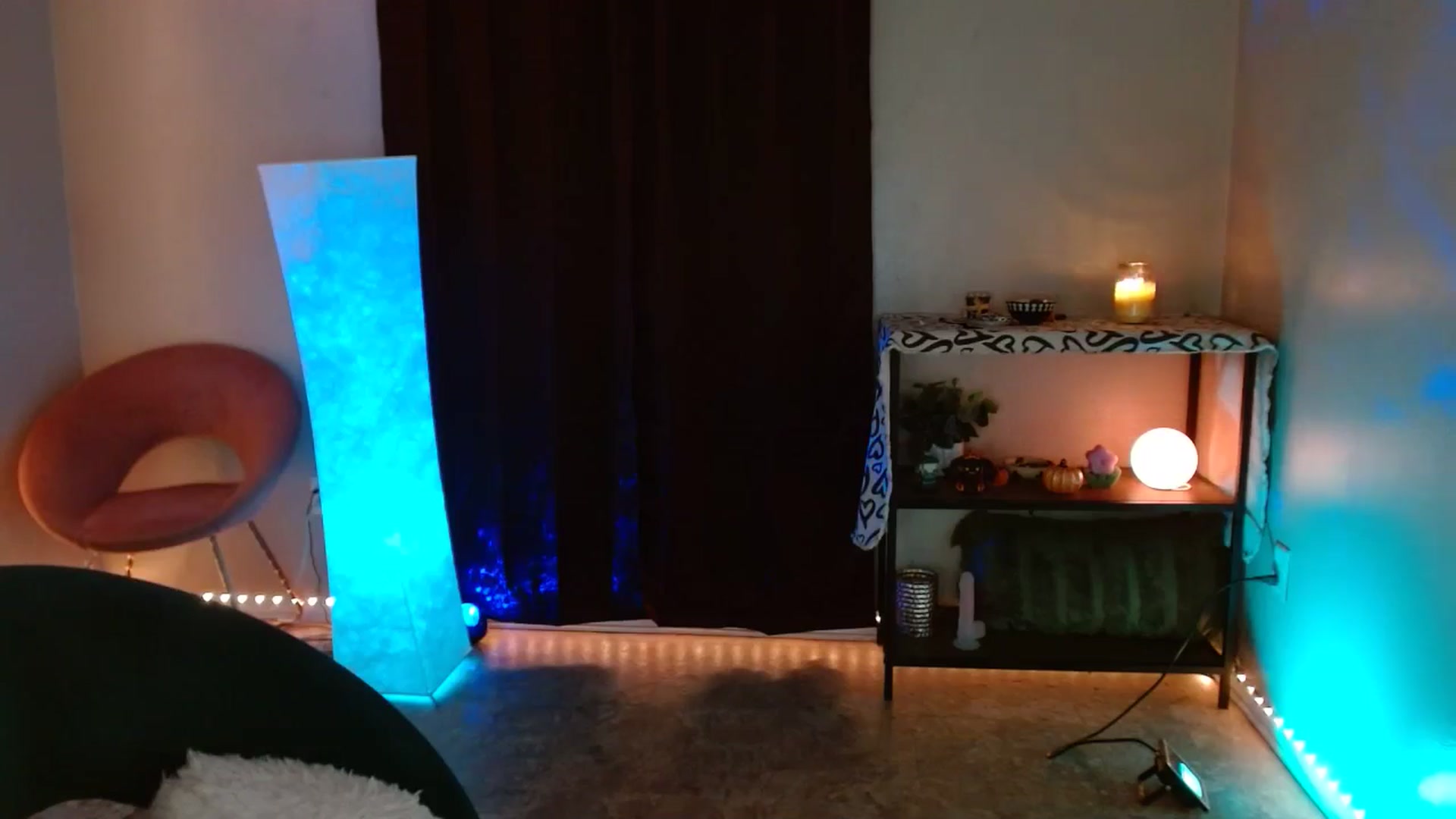 Gallery image thumbnail from DaniSlice's myfreecams stream on, 11/27/2024, 11:11 image 5 of 20