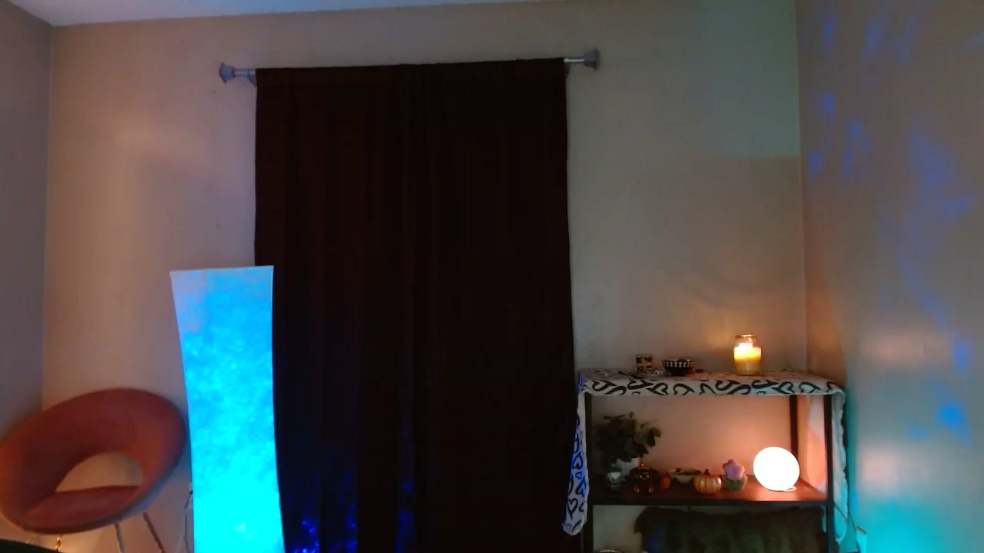 Gallery image thumbnail from DaniSlice's myfreecams stream on, 11/27/2024, 11:11 image 6 of 20