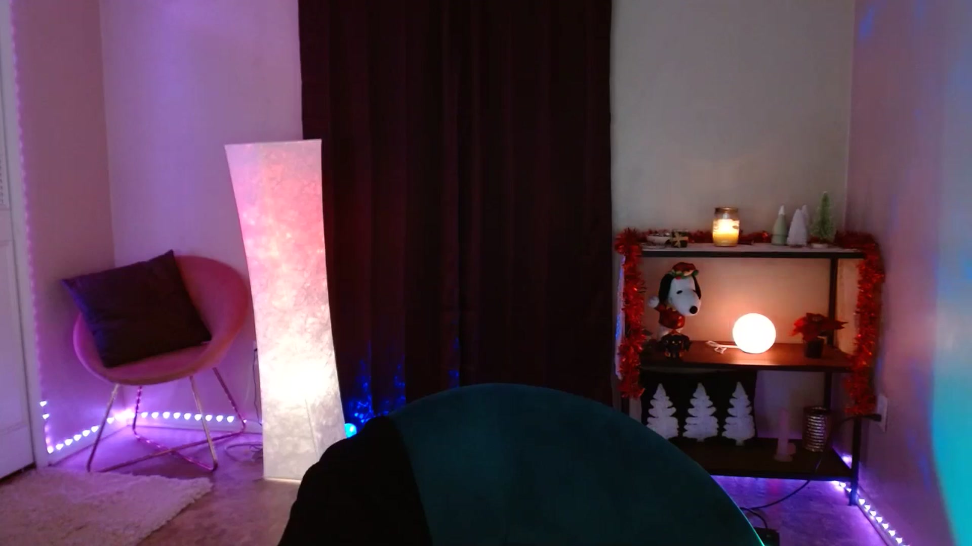Gallery image thumbnail from DaniSlice's myfreecams stream on, 12/05/2024, 06:52 image 18 of 20