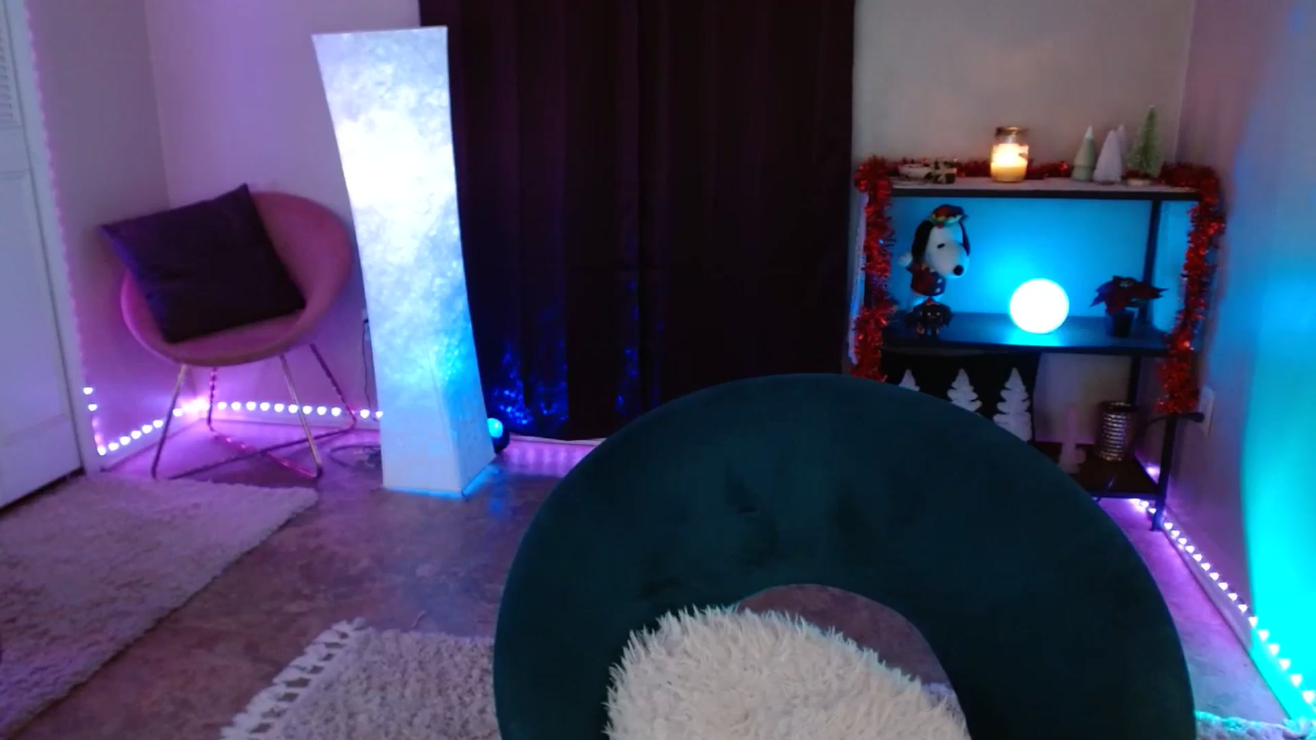 Gallery image thumbnail from DaniSlice's myfreecams stream on, 12/06/2024, 07:01 image 8 of 20
