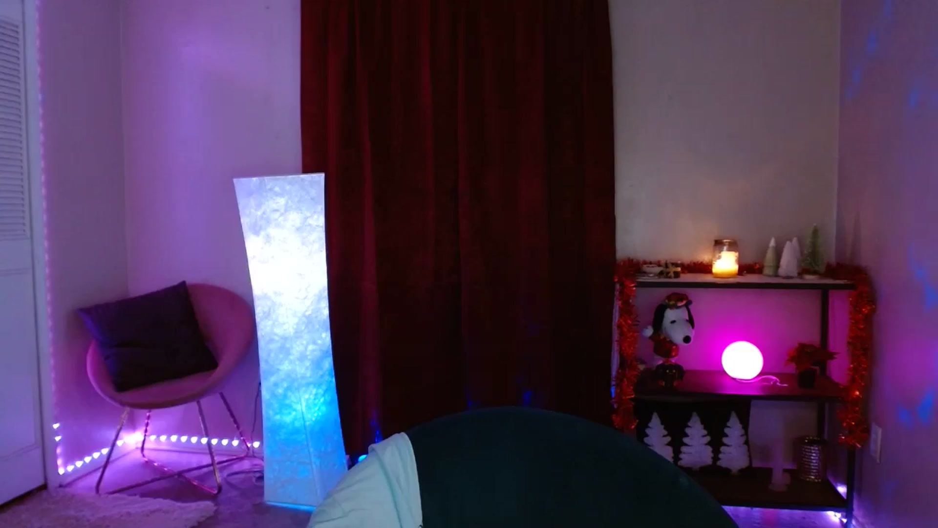 Gallery image thumbnail from DaniSlice's myfreecams stream on, 12/08/2024, 09:25 image 18 of 20