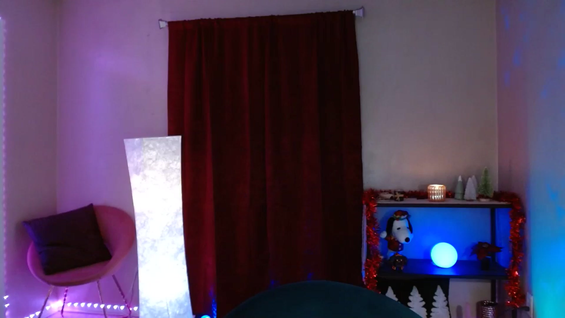 Gallery image thumbnail from DaniSlice's myfreecams stream on, 12/10/2024, 06:44 image 10 of 20