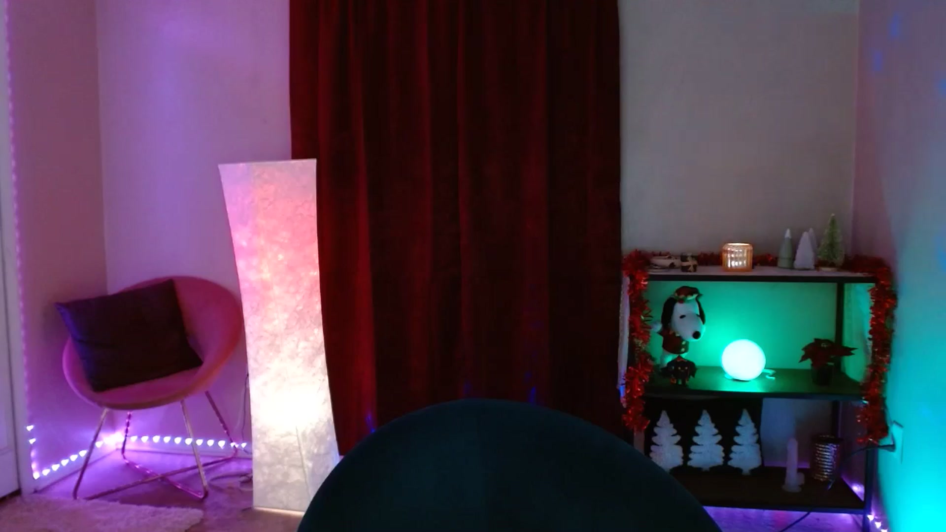 Gallery image thumbnail from DaniSlice's myfreecams stream on, 12/17/2024, 07:35 image 15 of 20