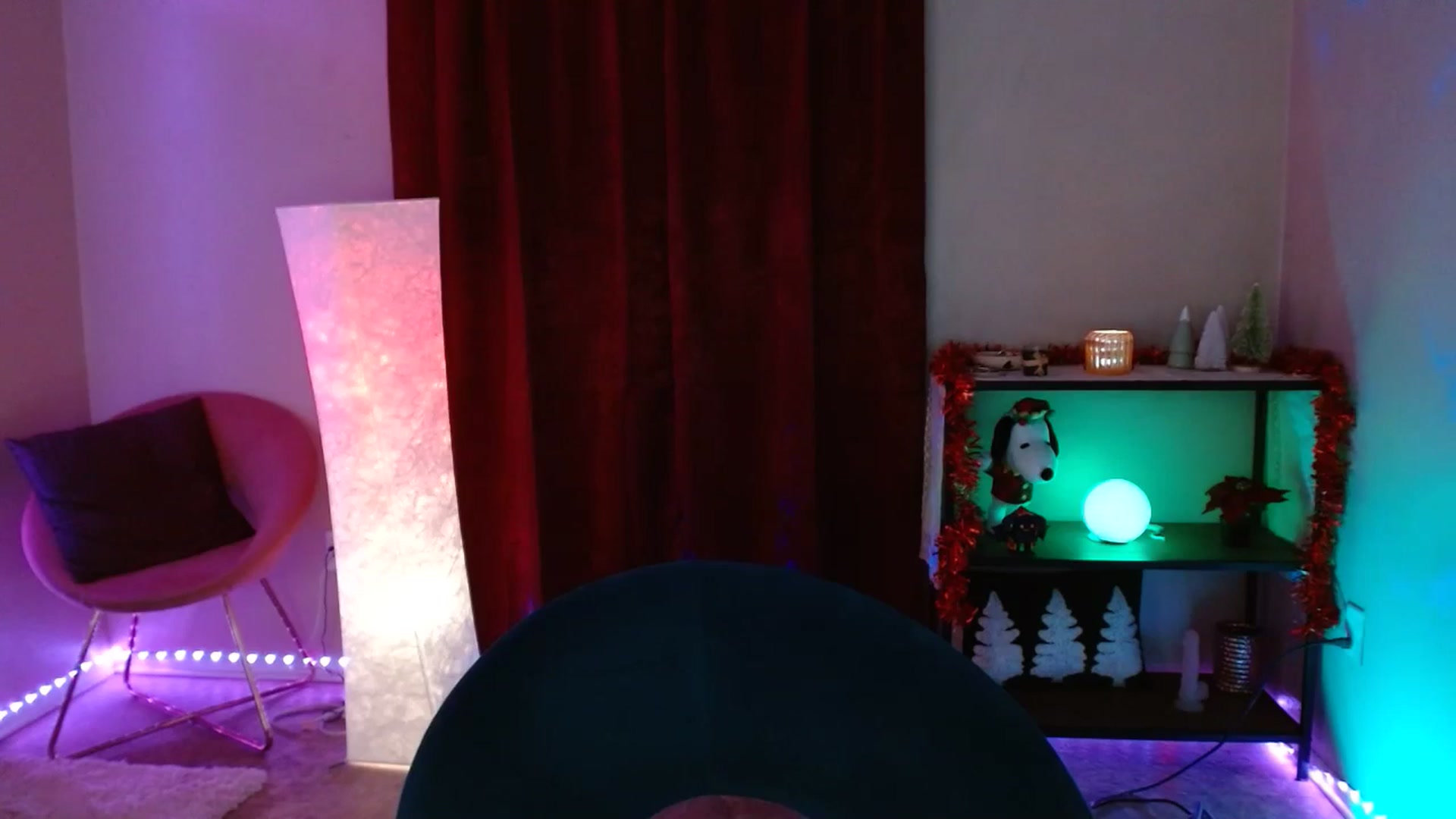 Gallery image thumbnail from DaniSlice's myfreecams stream on, 12/17/2024, 11:19 image 12 of 20