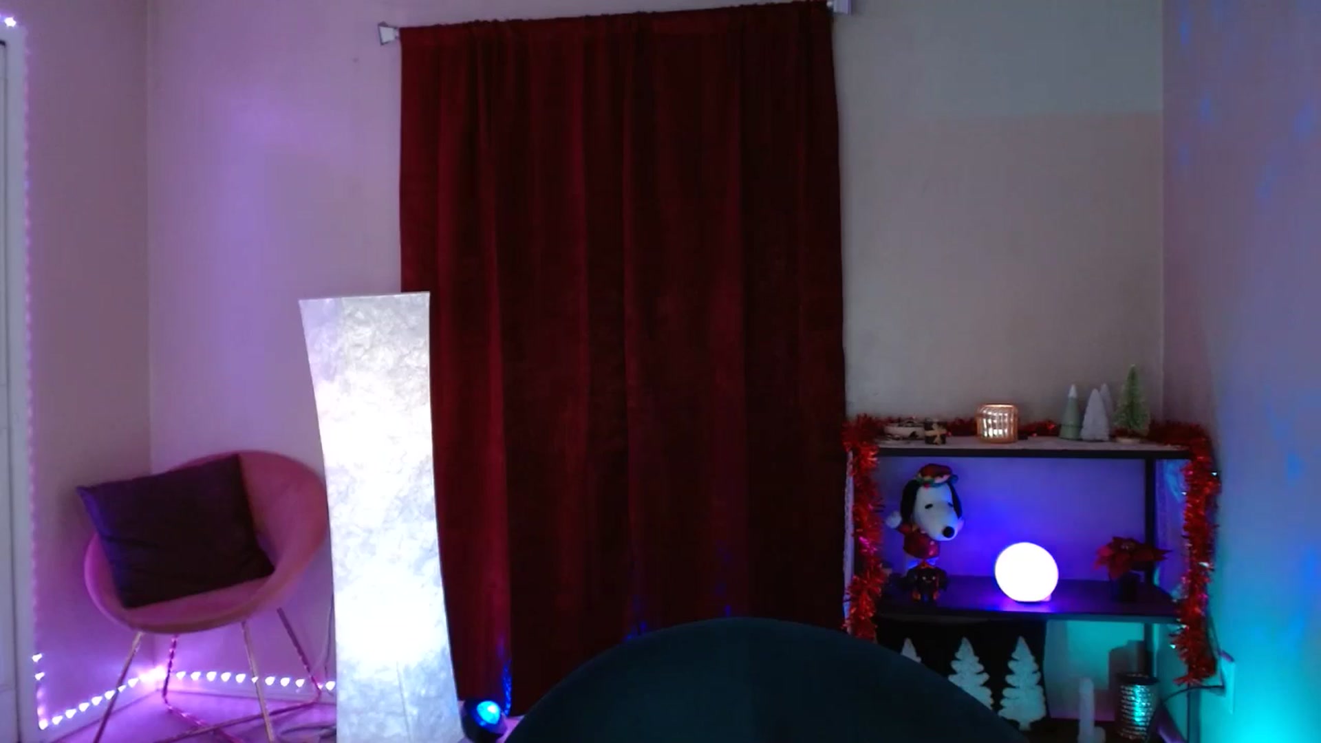 Gallery image thumbnail from DaniSlice's myfreecams stream on, 12/19/2024, 07:49 image 9 of 20