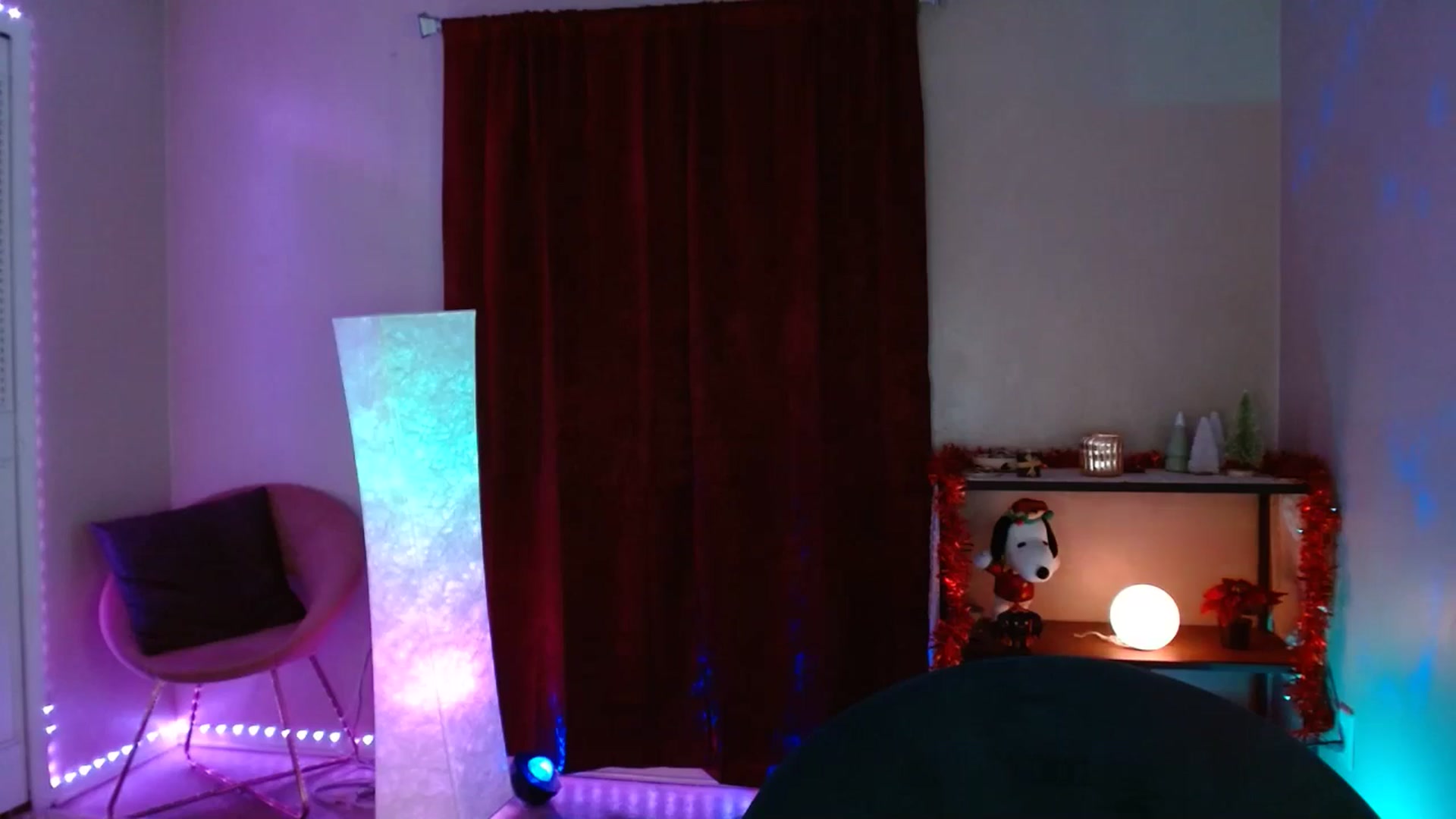 Gallery image thumbnail from DaniSlice's myfreecams stream on, 12/21/2024, 08:07 image 15 of 20