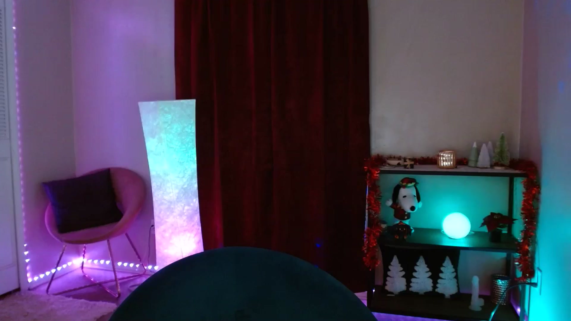 Gallery image thumbnail from DaniSlice's myfreecams stream on, 12/28/2024, 06:54 image 20 of 20