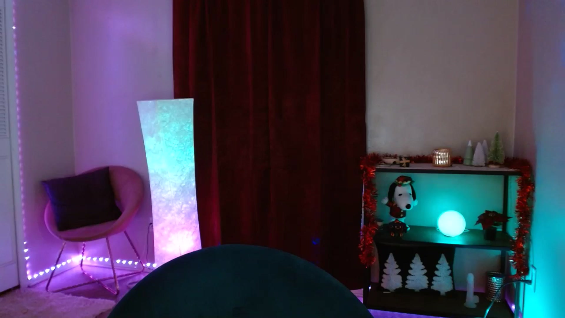Gallery image thumbnail from DaniSlice's myfreecams stream on, 12/28/2024, 06:54 image 17 of 20