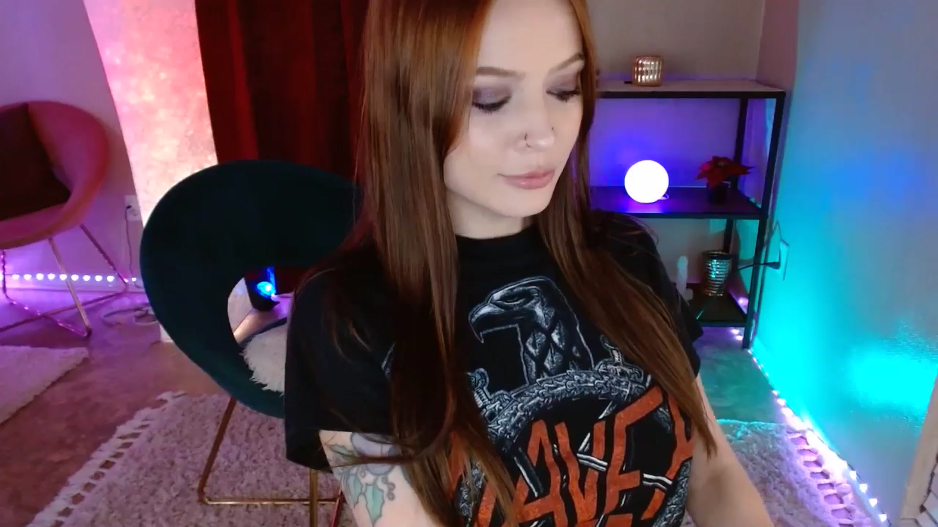 Gallery image thumbnail from DaniSlice's myfreecams stream on, 01/02/2025, 07:38 image 17 of 20