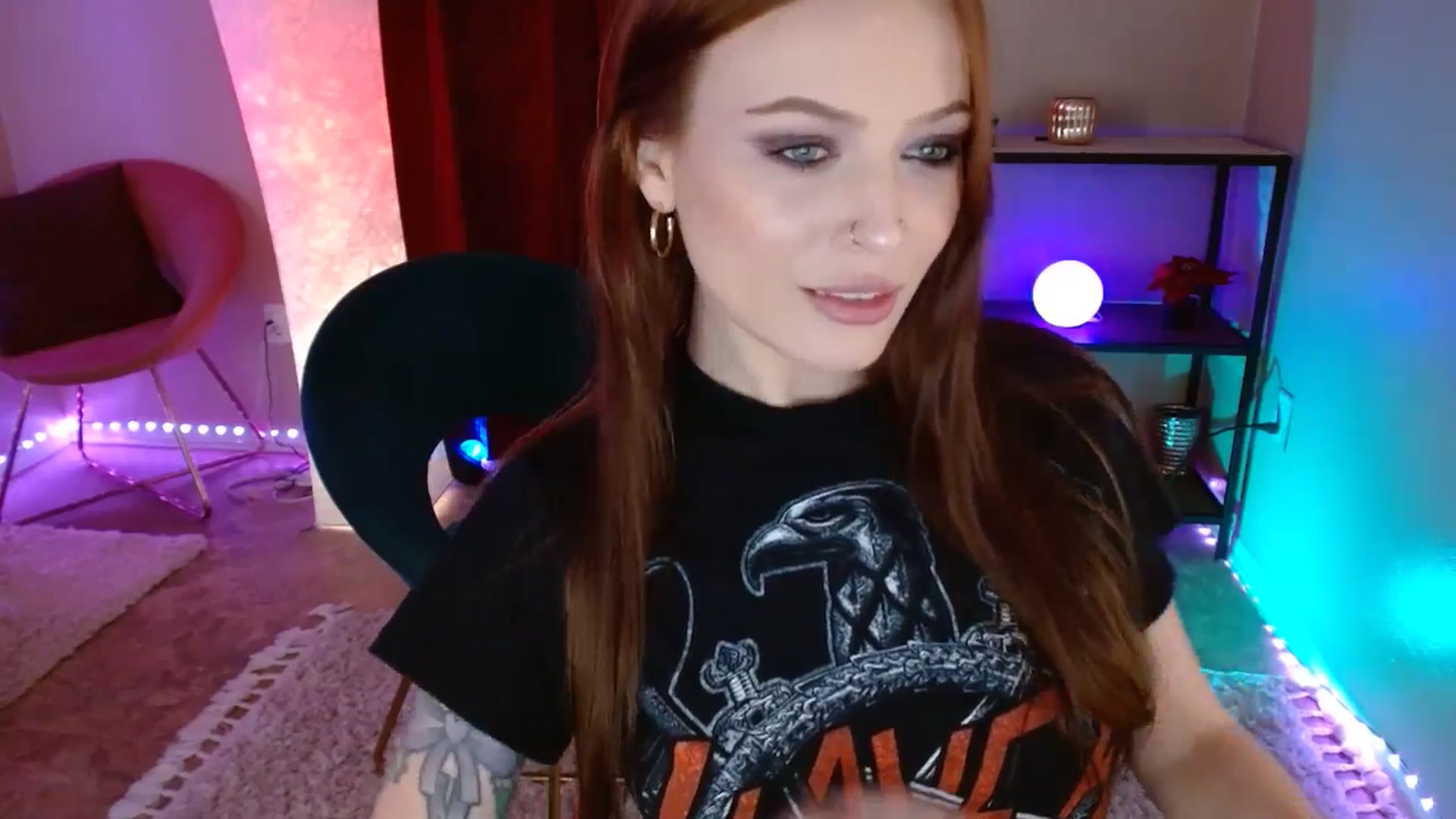 Gallery image thumbnail from DaniSlice's myfreecams stream on, 01/02/2025, 07:38 image 19 of 20