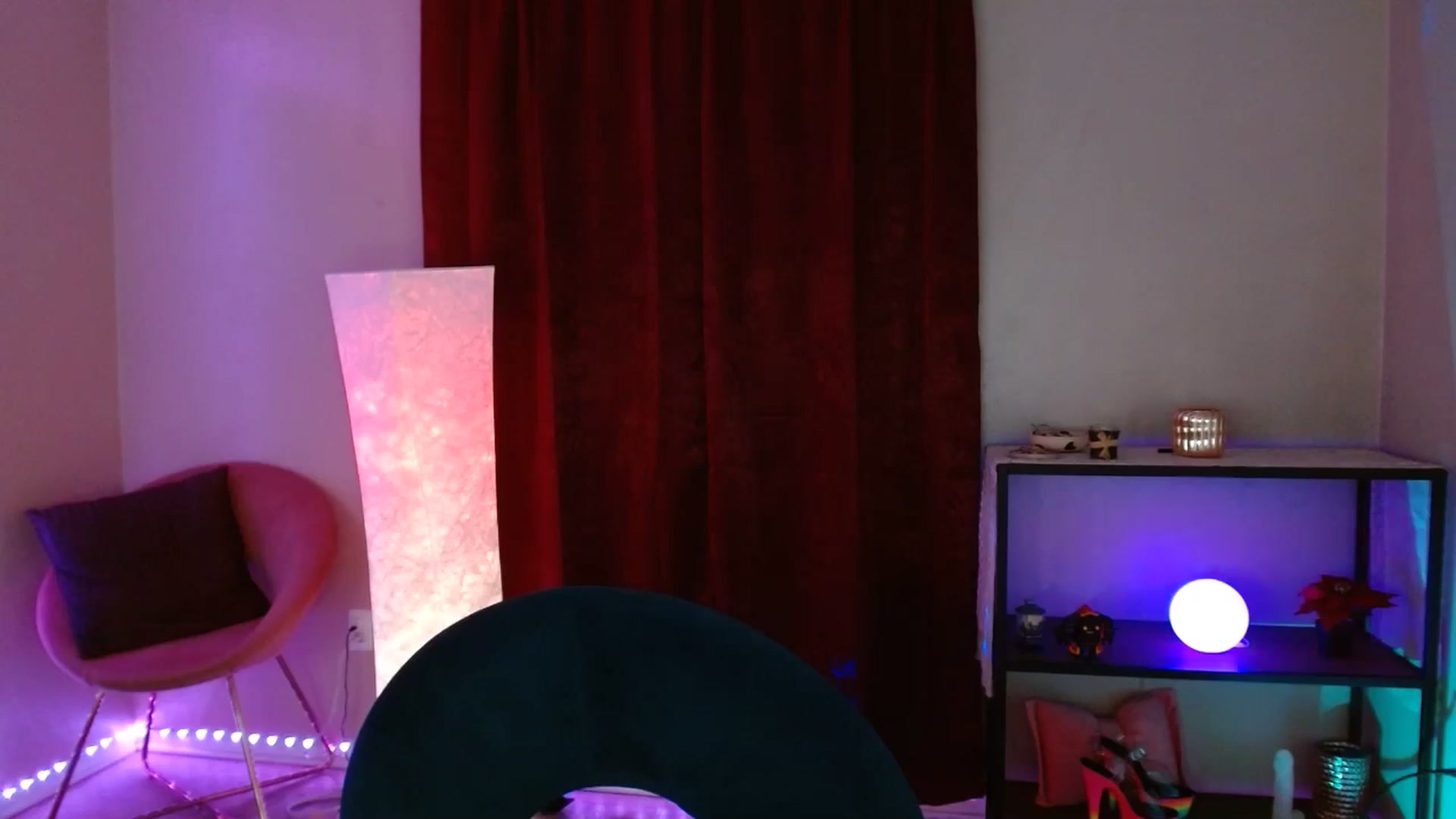 Gallery image thumbnail from DaniSlice's myfreecams stream on, 01/02/2025, 10:09 image 10 of 20