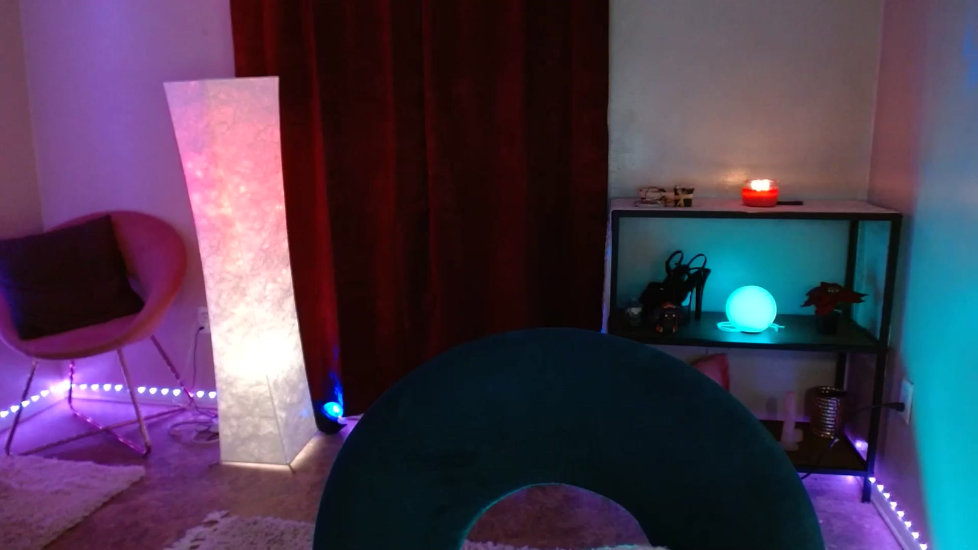 Gallery image thumbnail from DaniSlice's myfreecams stream on, 01/06/2025, 07:09 image 10 of 20