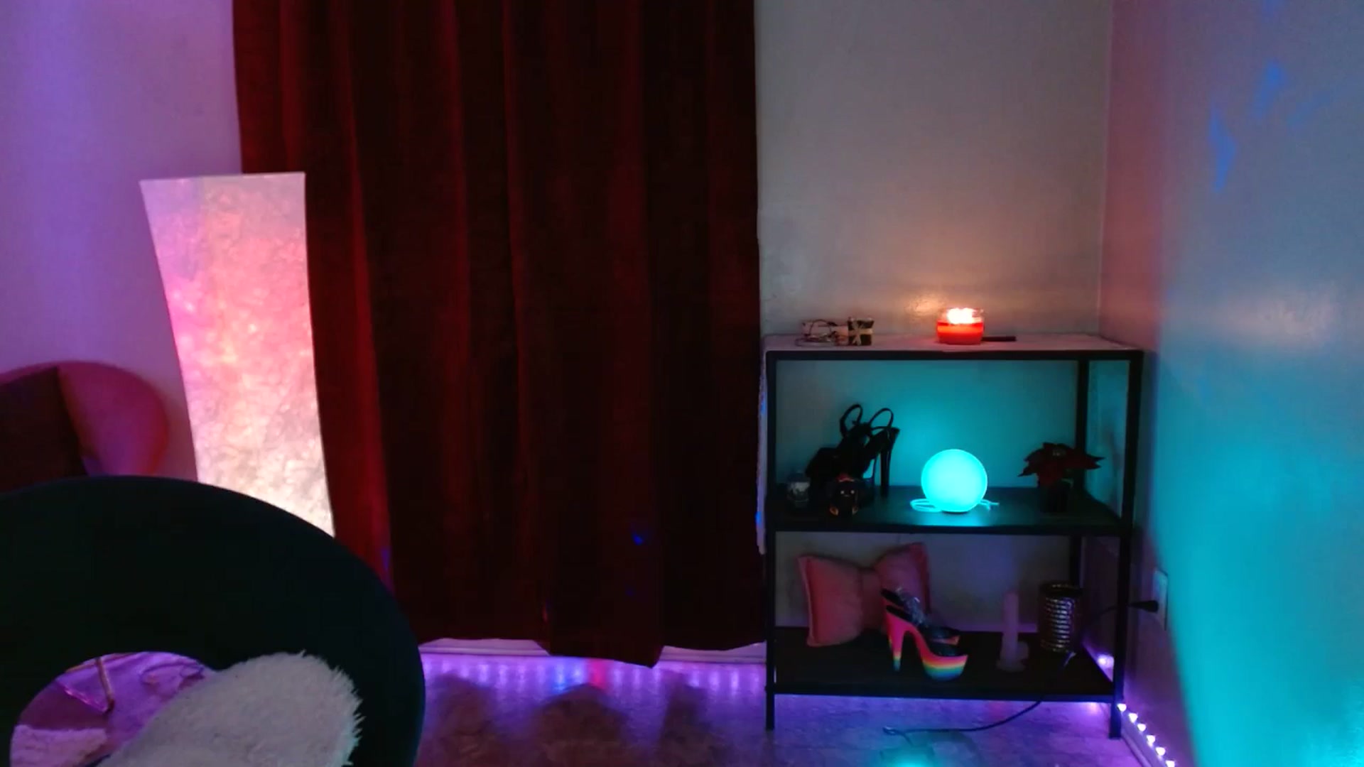 Gallery image thumbnail from DaniSlice's myfreecams stream on, 01/06/2025, 08:22 image 1 of 20