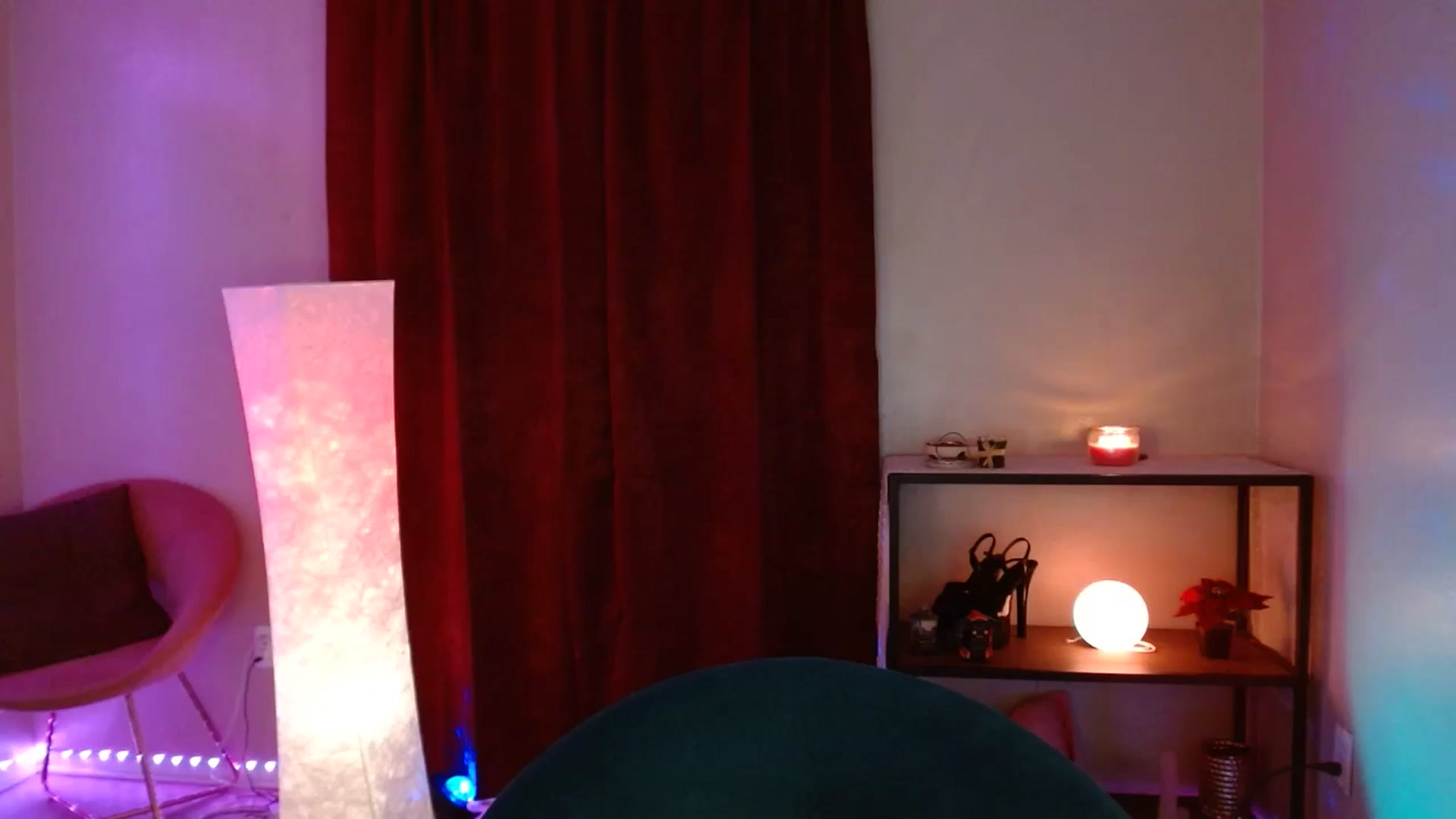 Gallery image thumbnail from DaniSlice's myfreecams stream on, 01/09/2025, 07:32 image 1 of 20