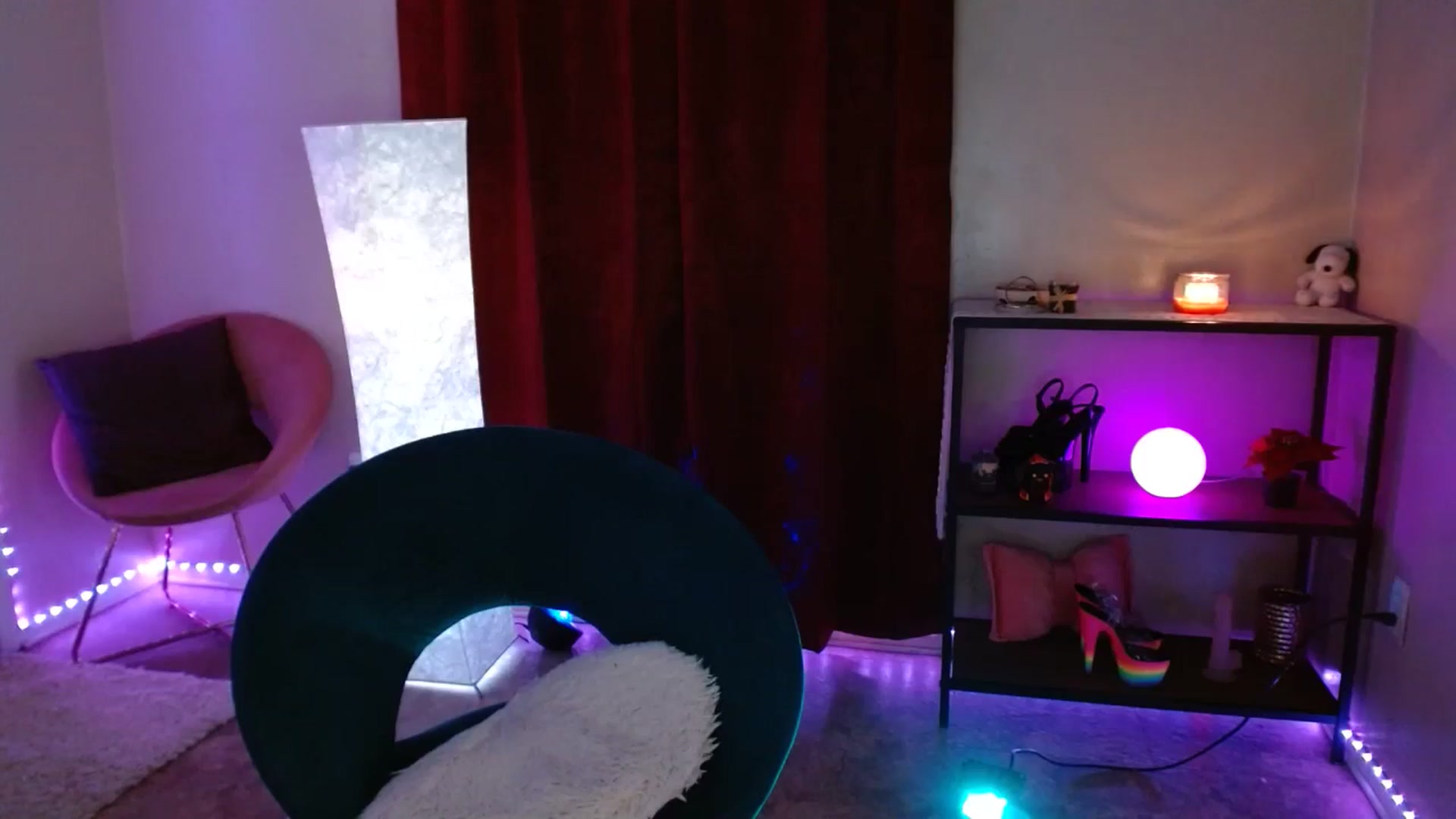 Gallery image thumbnail from DaniSlice's myfreecams stream on, 01/11/2025, 08:59 image 12 of 20
